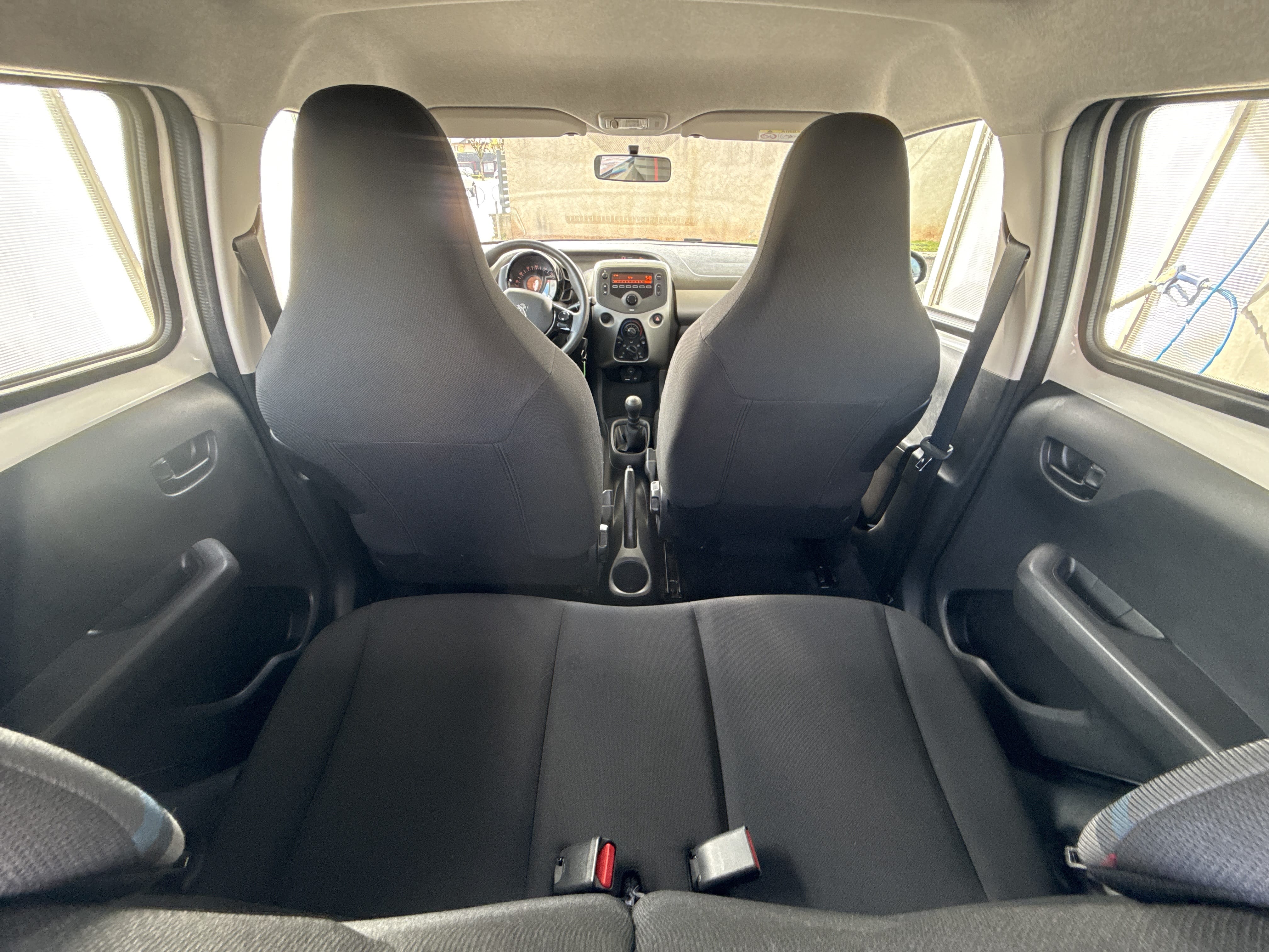 Peugeot 108 avec Autoradio