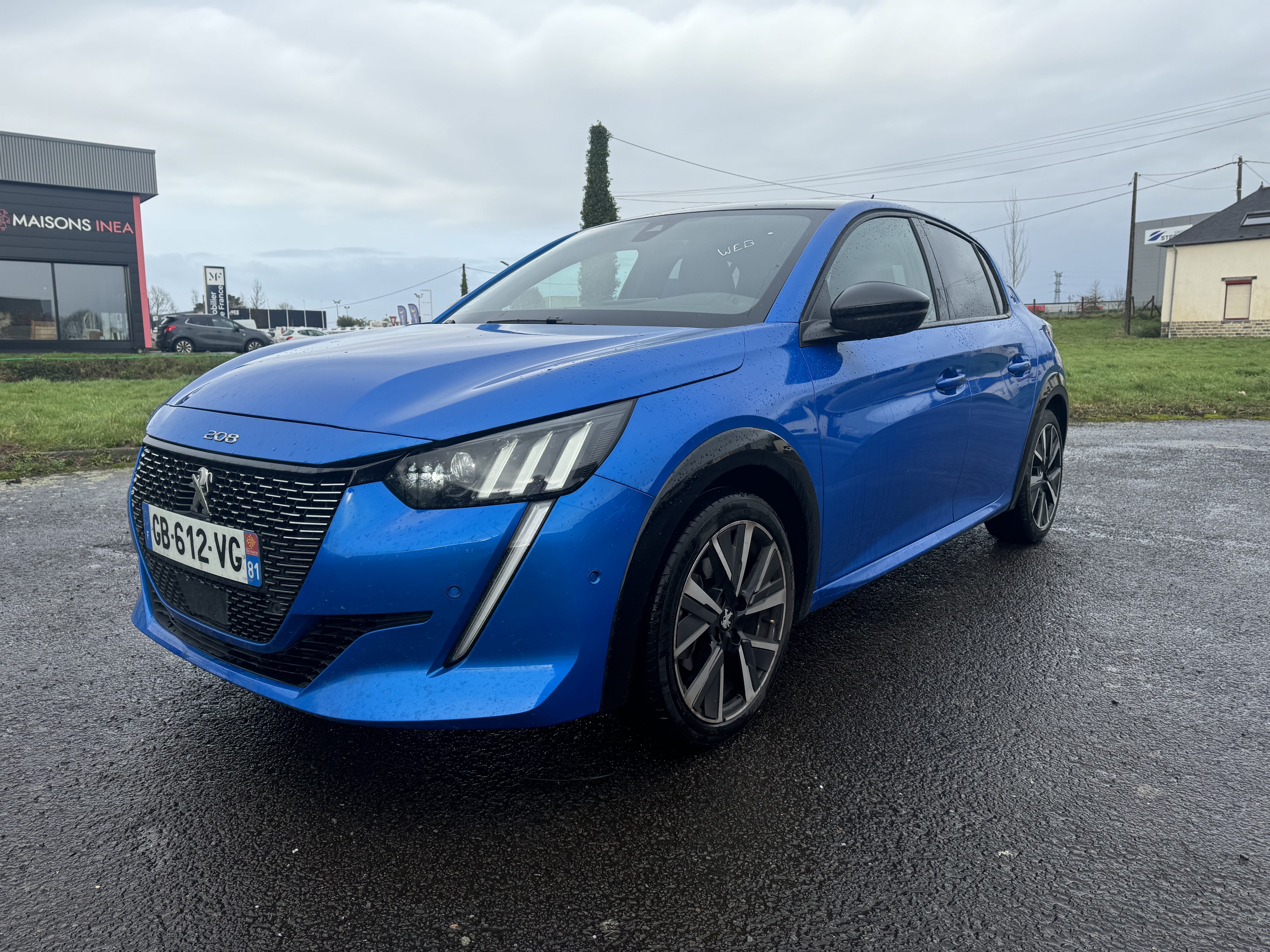 Peugeot 208 GT Line, 2021, Essence 95