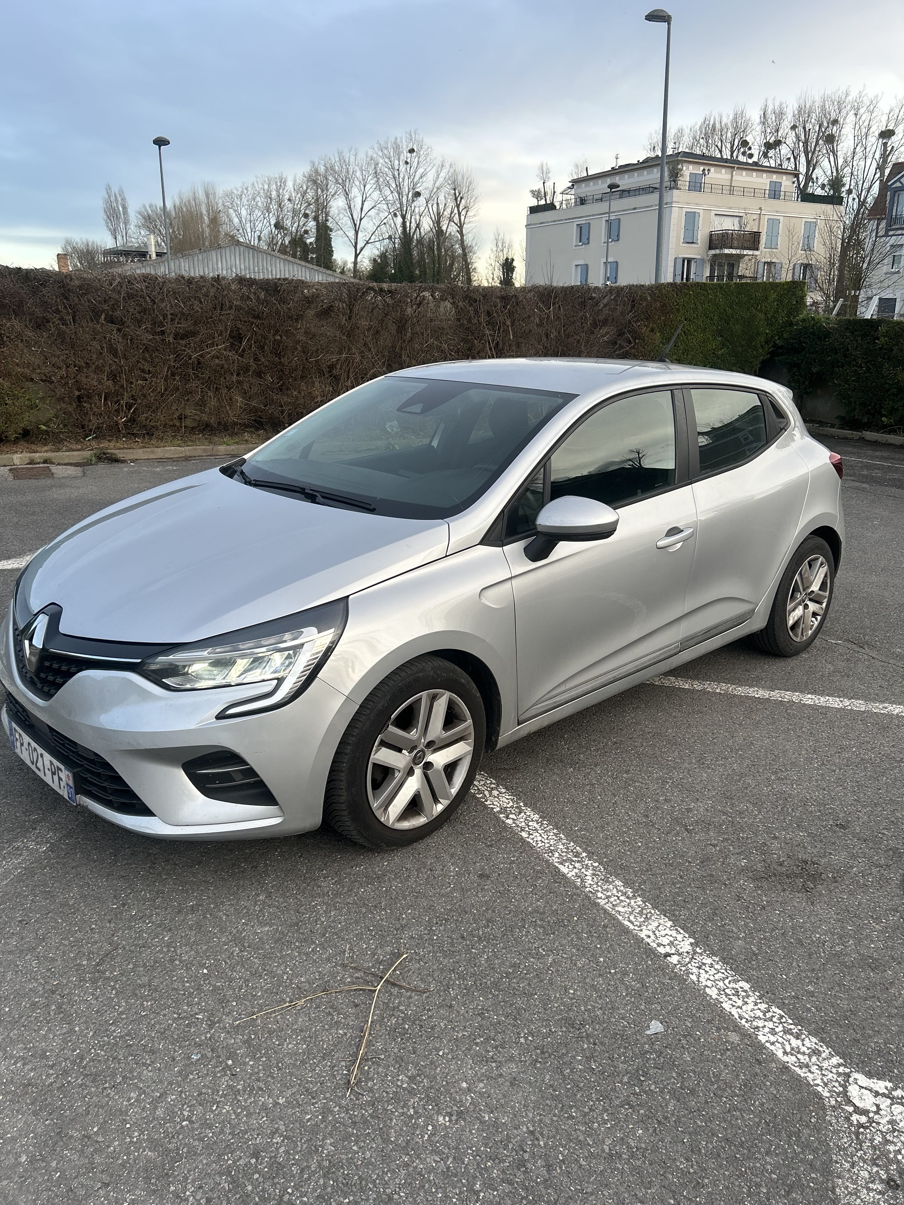 Renault Clio avec Climatisation