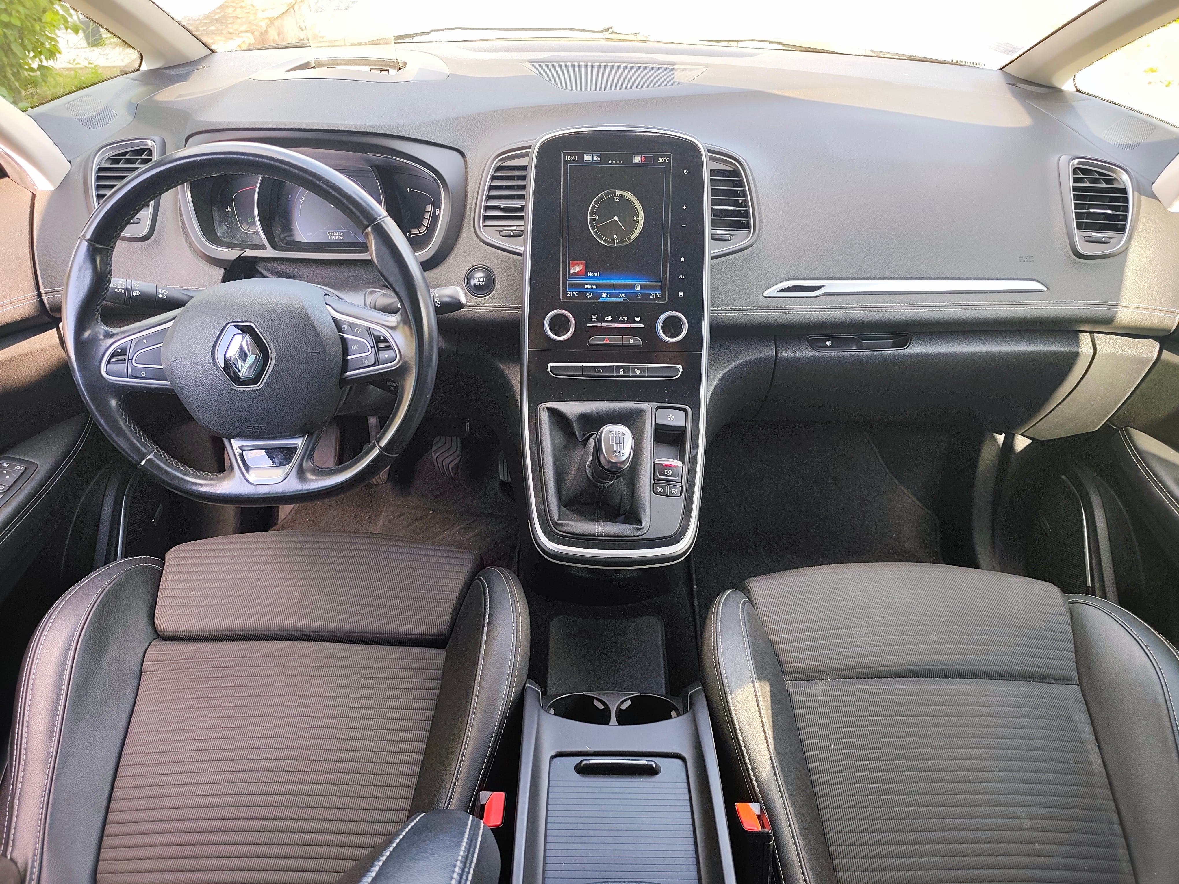 Renault Scenic avec Caméra de recul