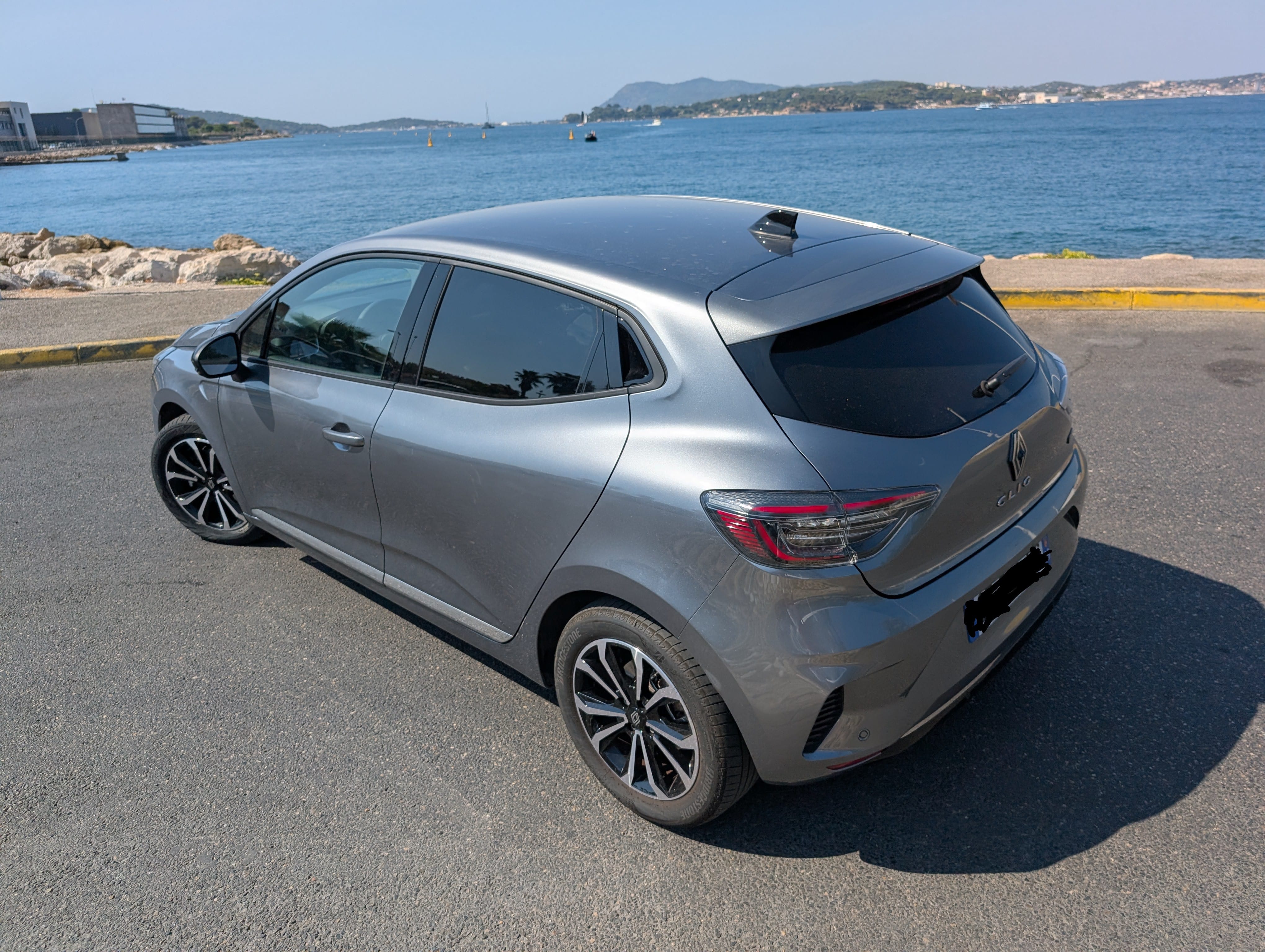 Renault Clio E-tech 145cv hybrid avec GPS