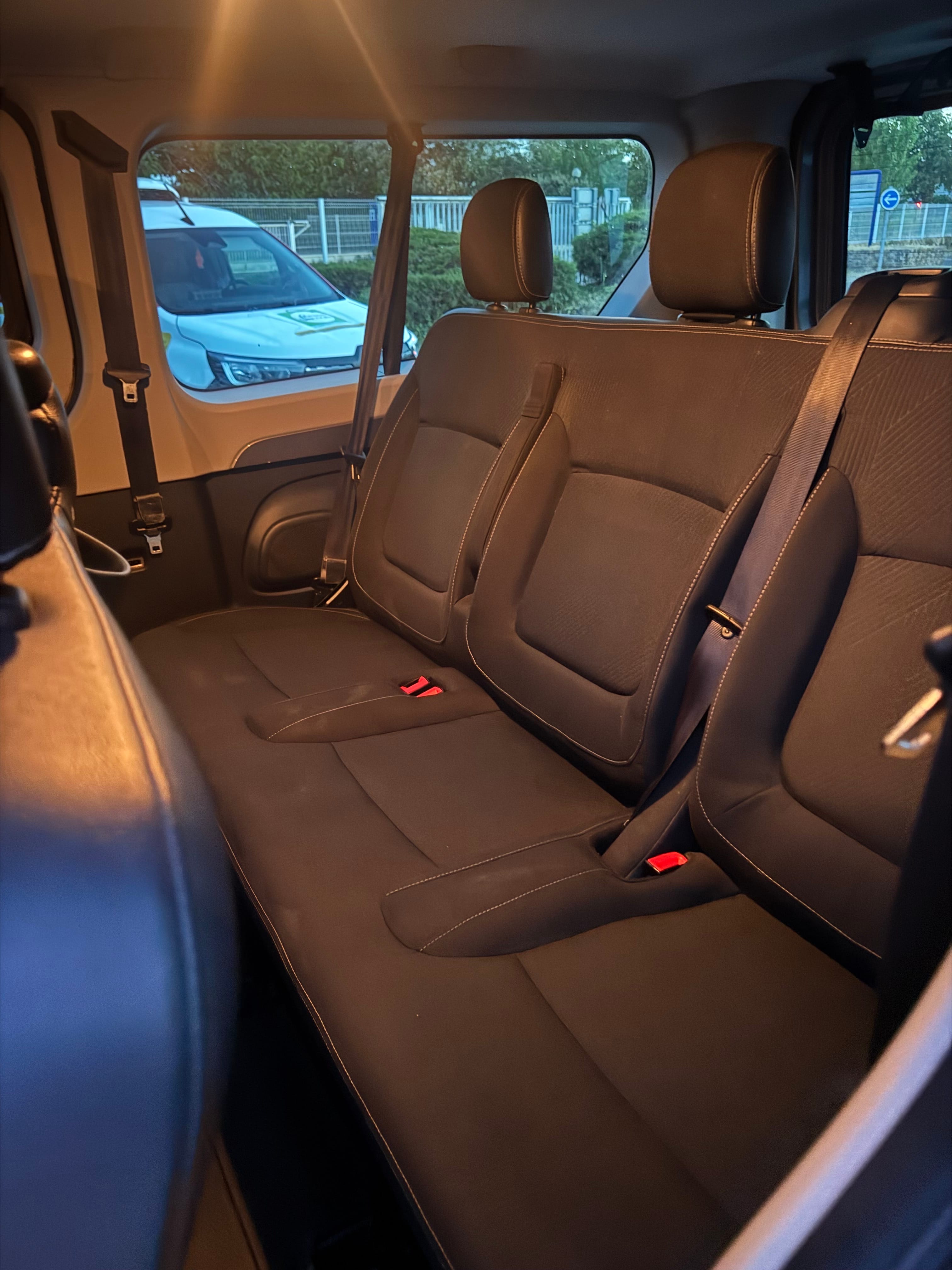 Renault Trafic avec Apple CarPlay