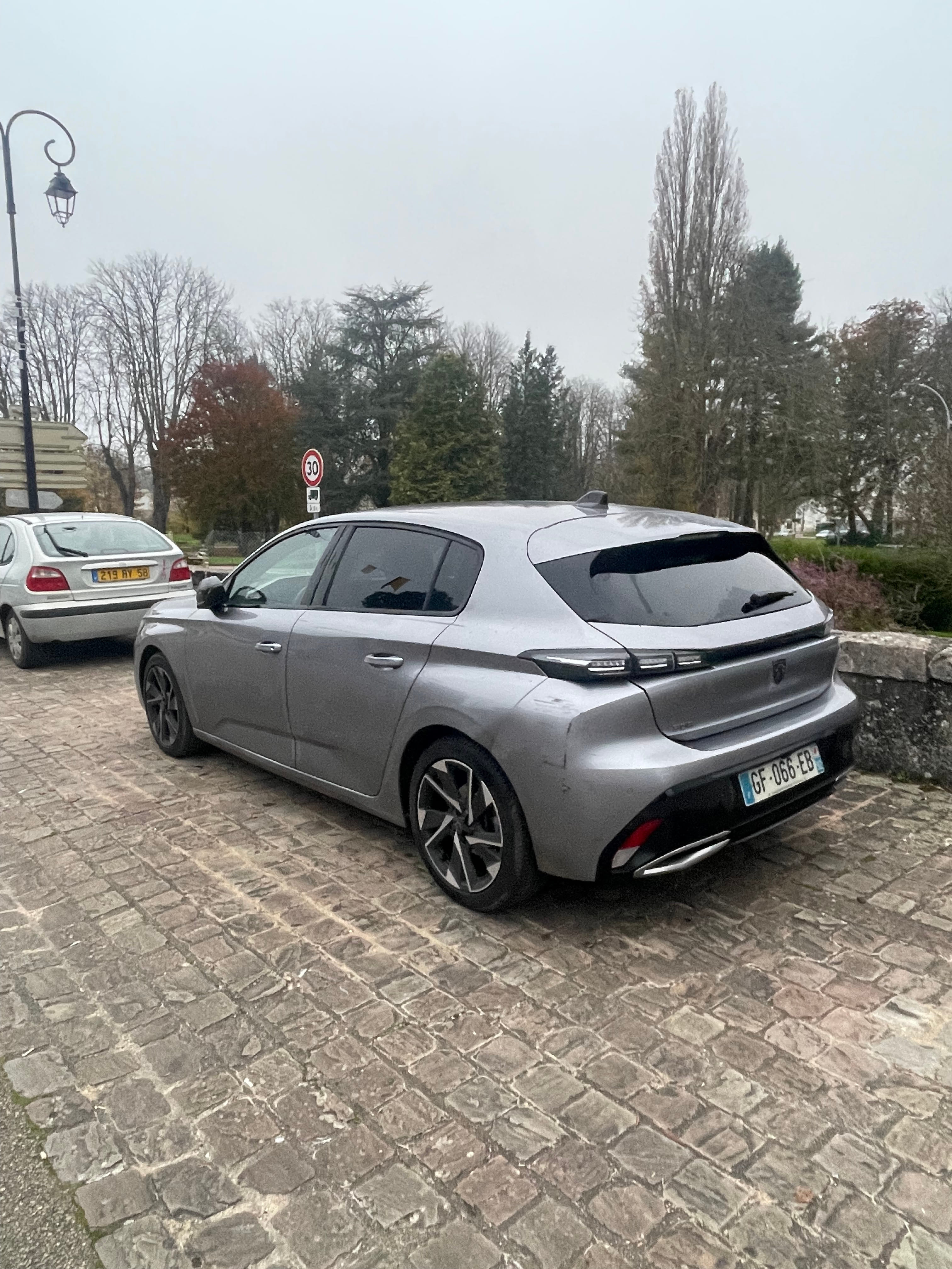 Peugeot 308 avec Climatisation
