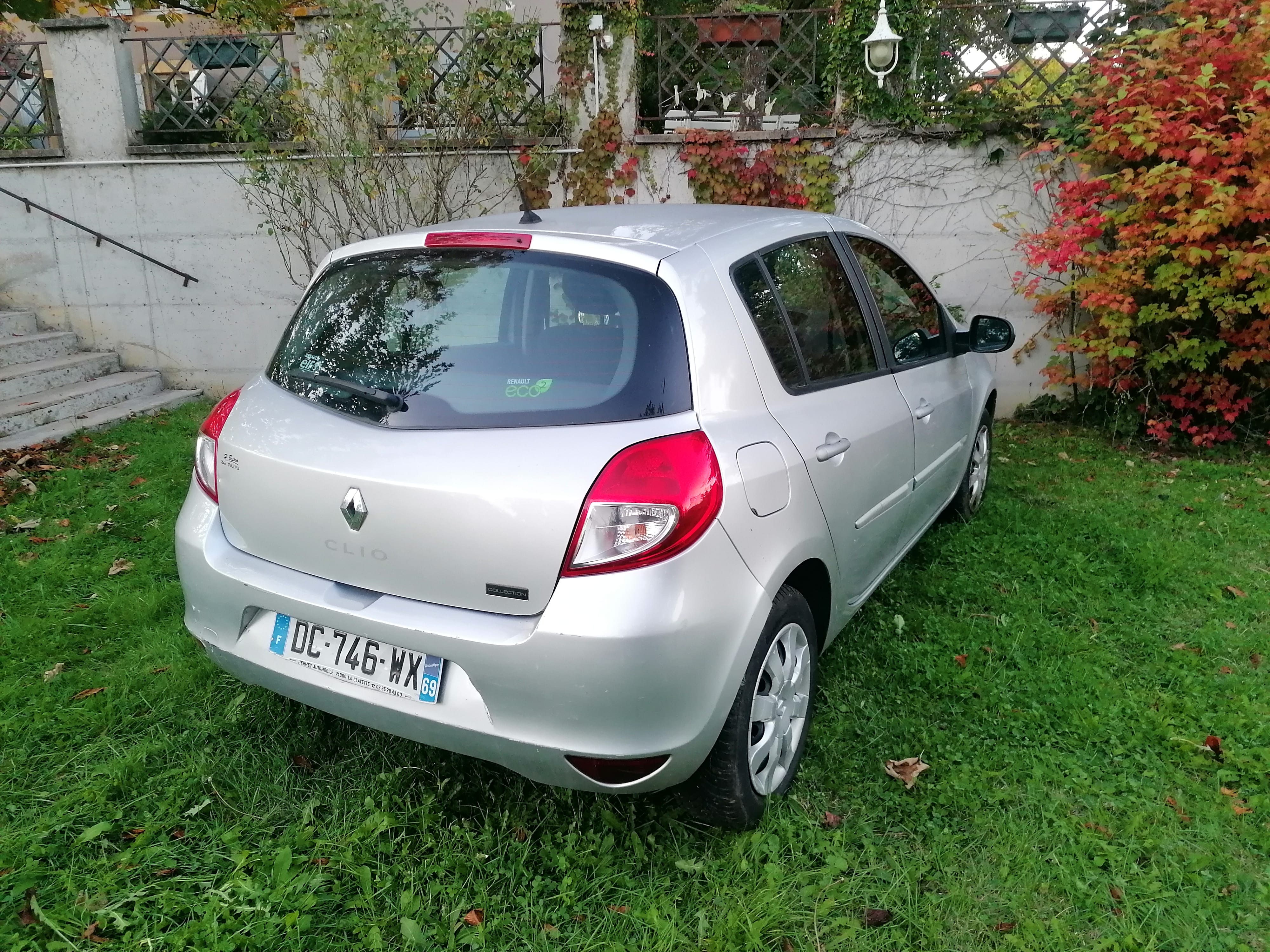 Renault Clio avec Pneus neige