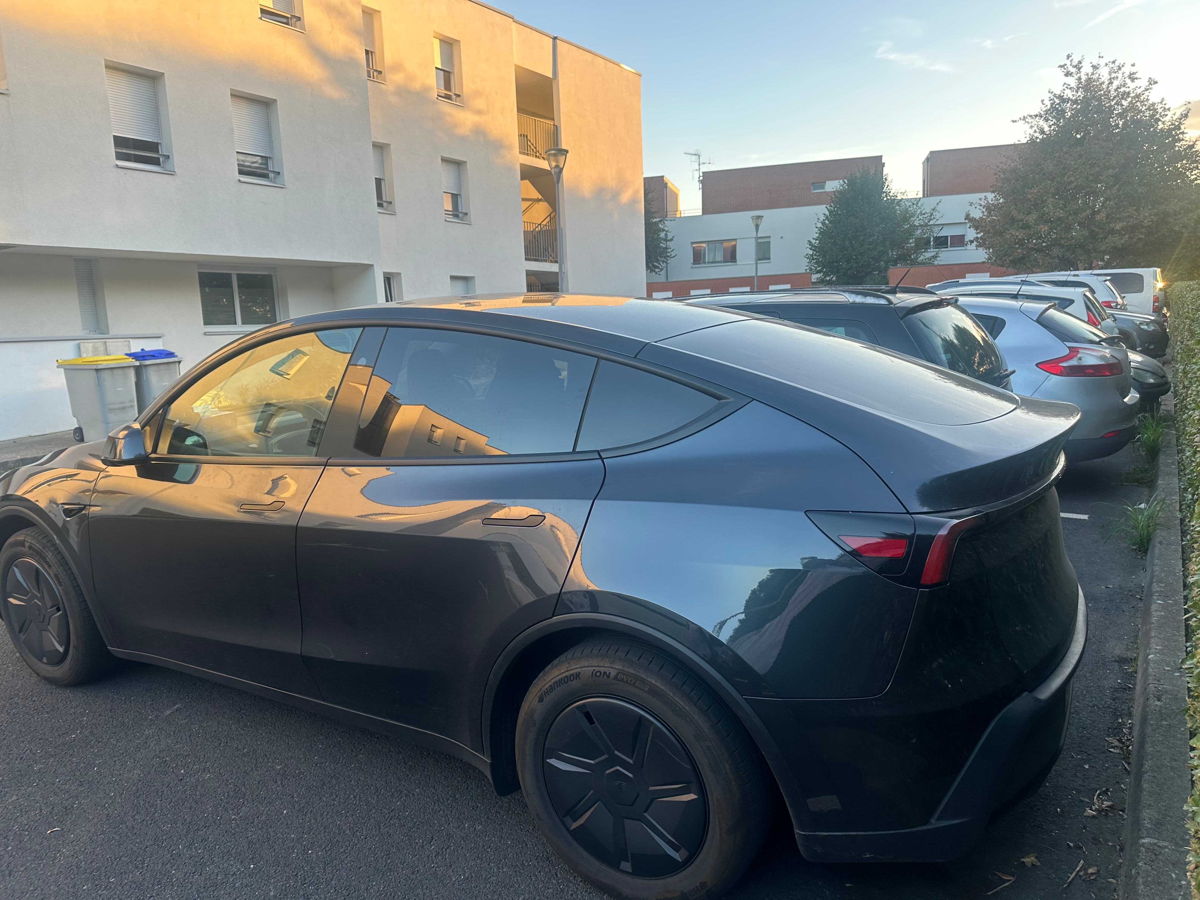 Tesla Model Y avec Caméra de recul