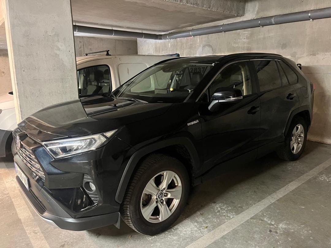 Toyota RAV 4 Hybride avec Régulateur de vitesse