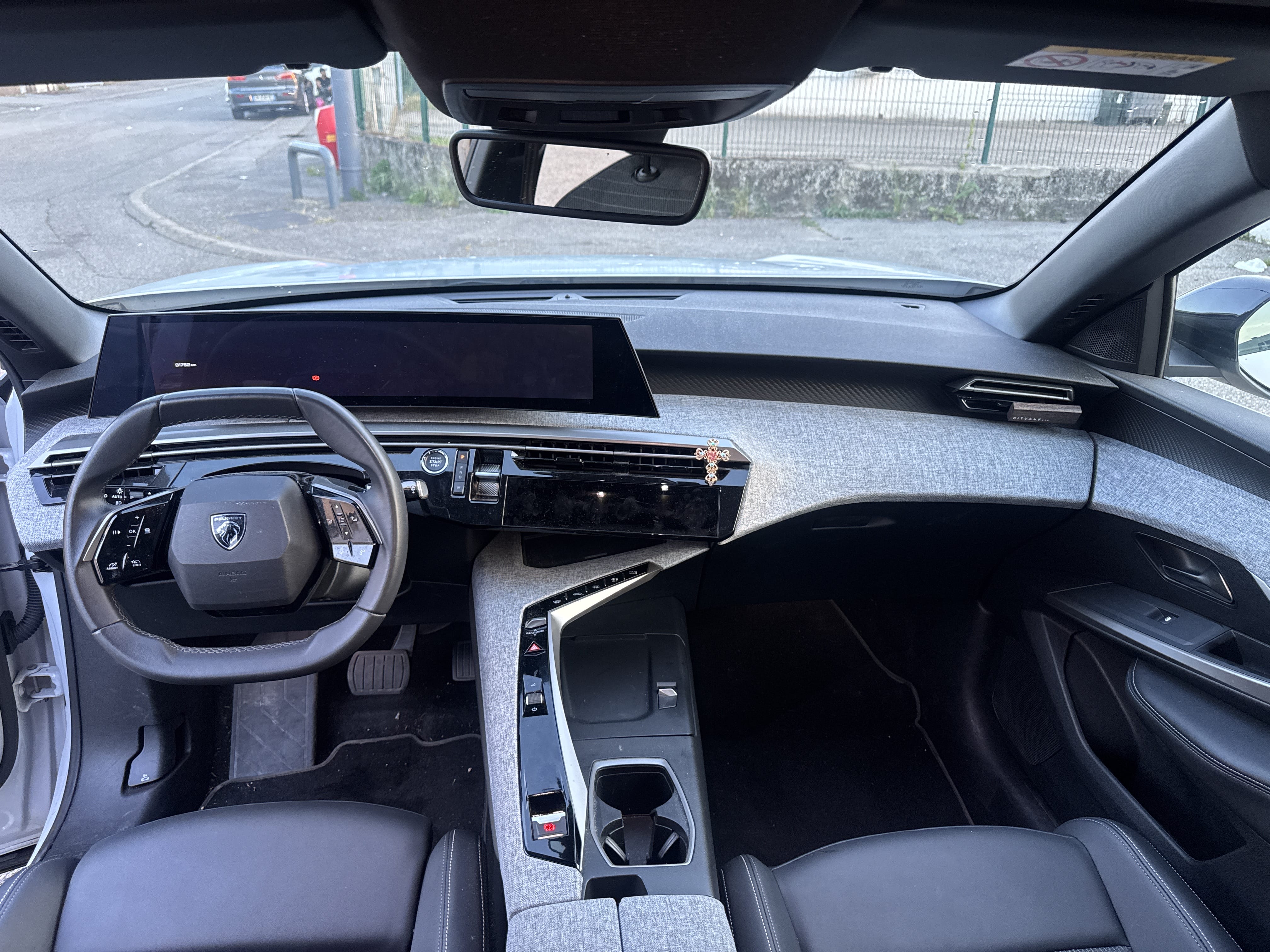 Peugeot 3008 avec GPS