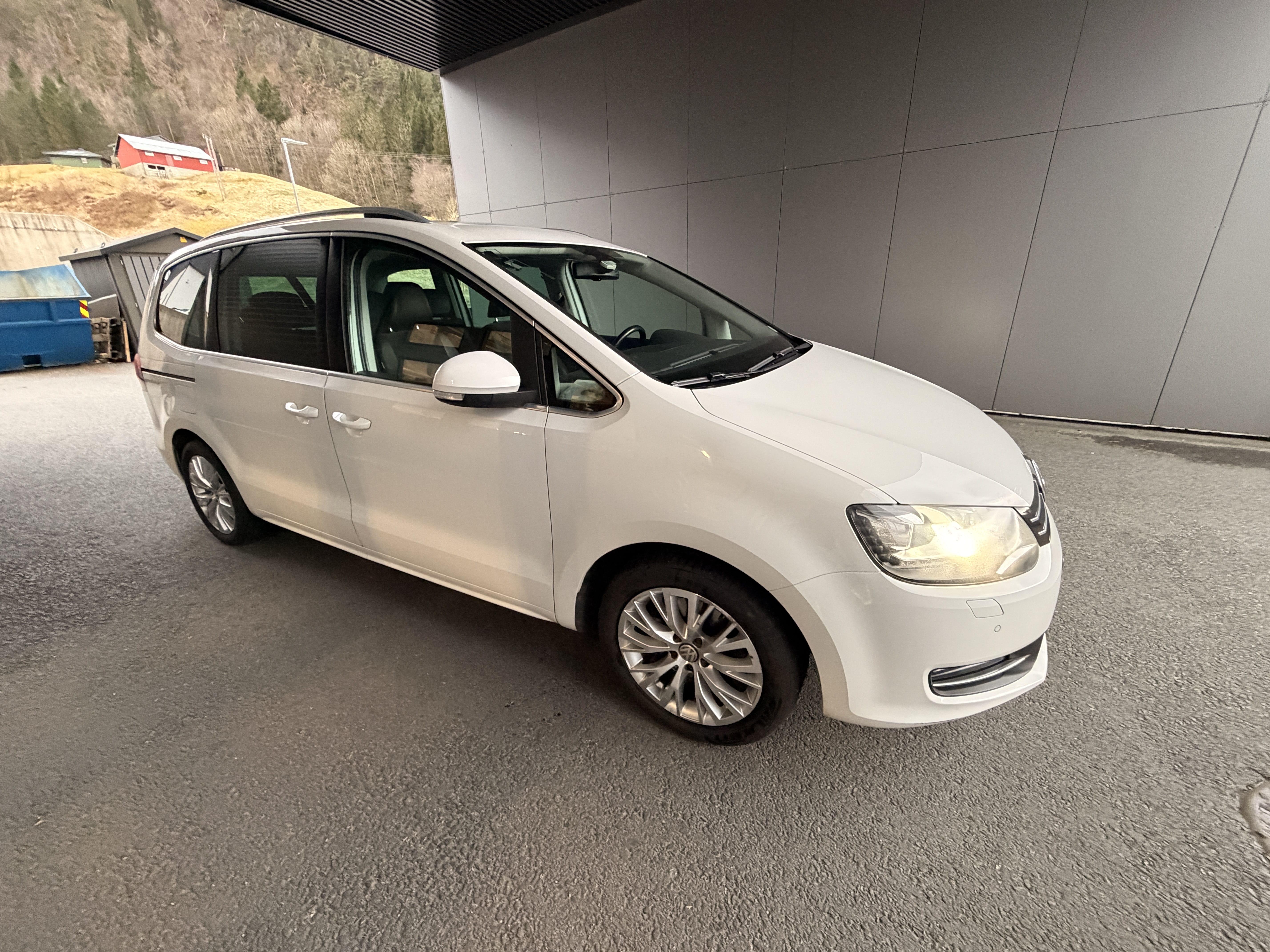 Volkswagen Sharan 2,0tdi med Apple CarPlay