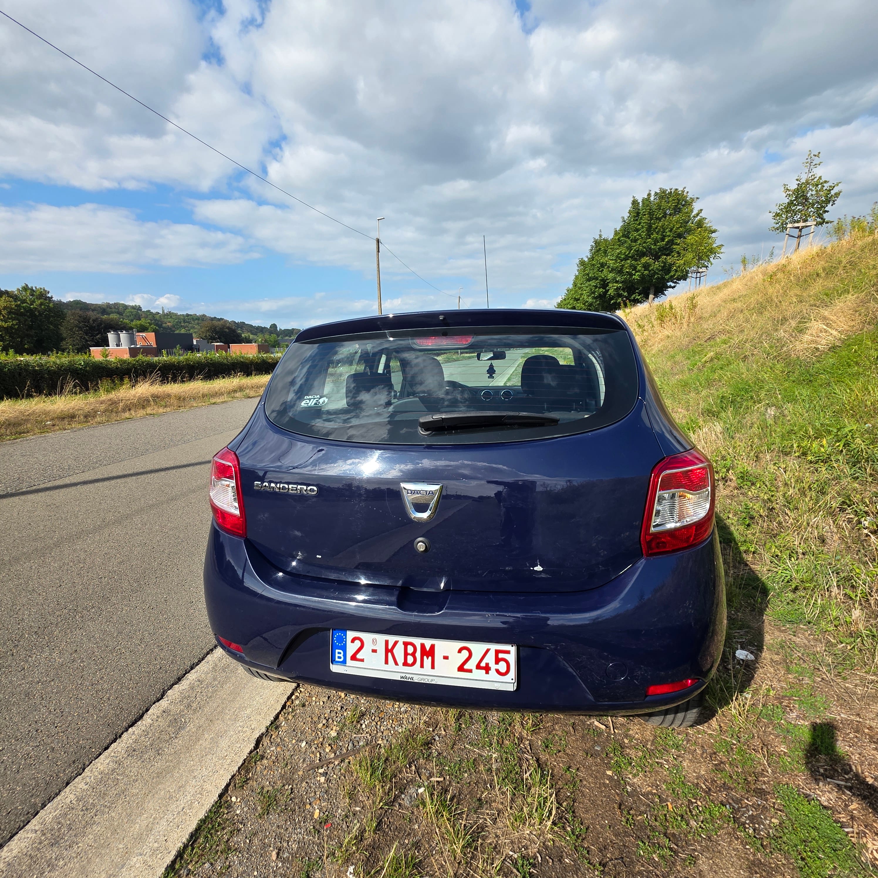 Dacia Sandero avec Entrée audio / iPod