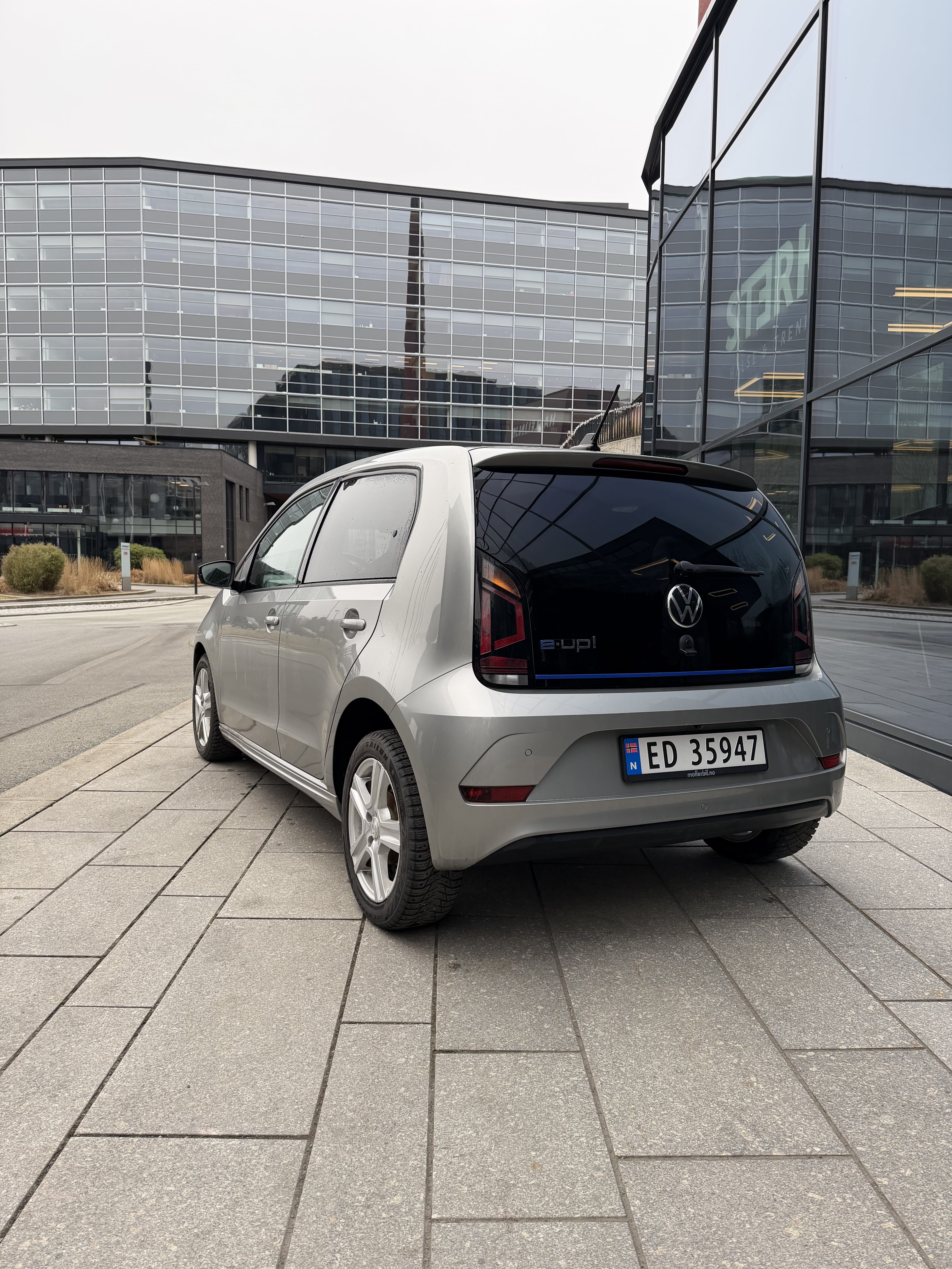 Volkswagen e-Up ! med Ryggekamera