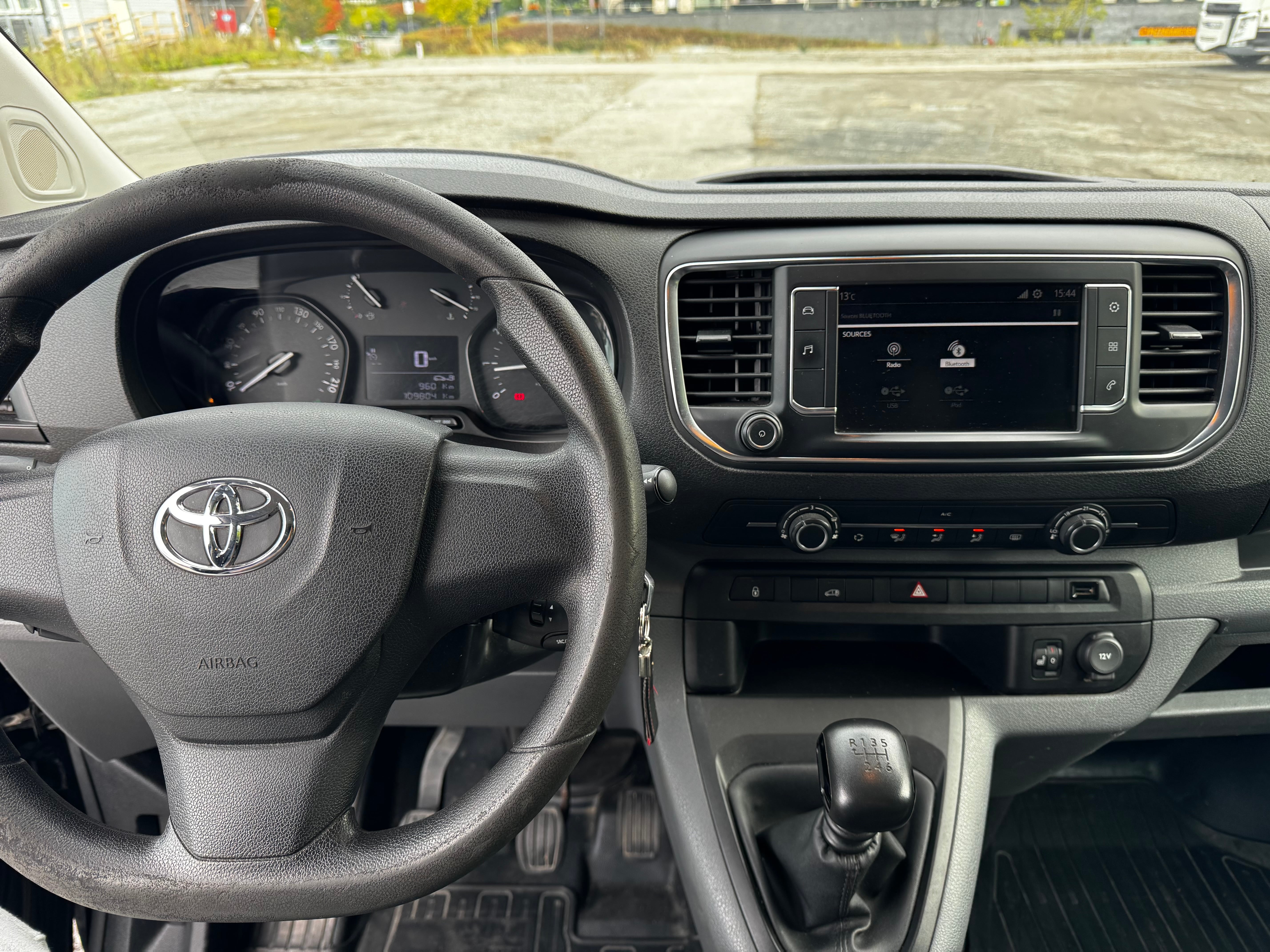 Toyota Proace Varebil med Cruisekontroll