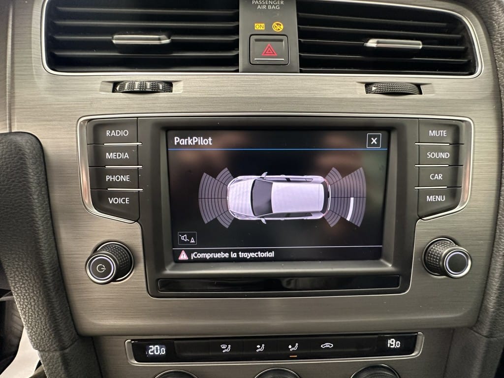 Volkswagen Golf 2.0 TDI con Apple CarPlay