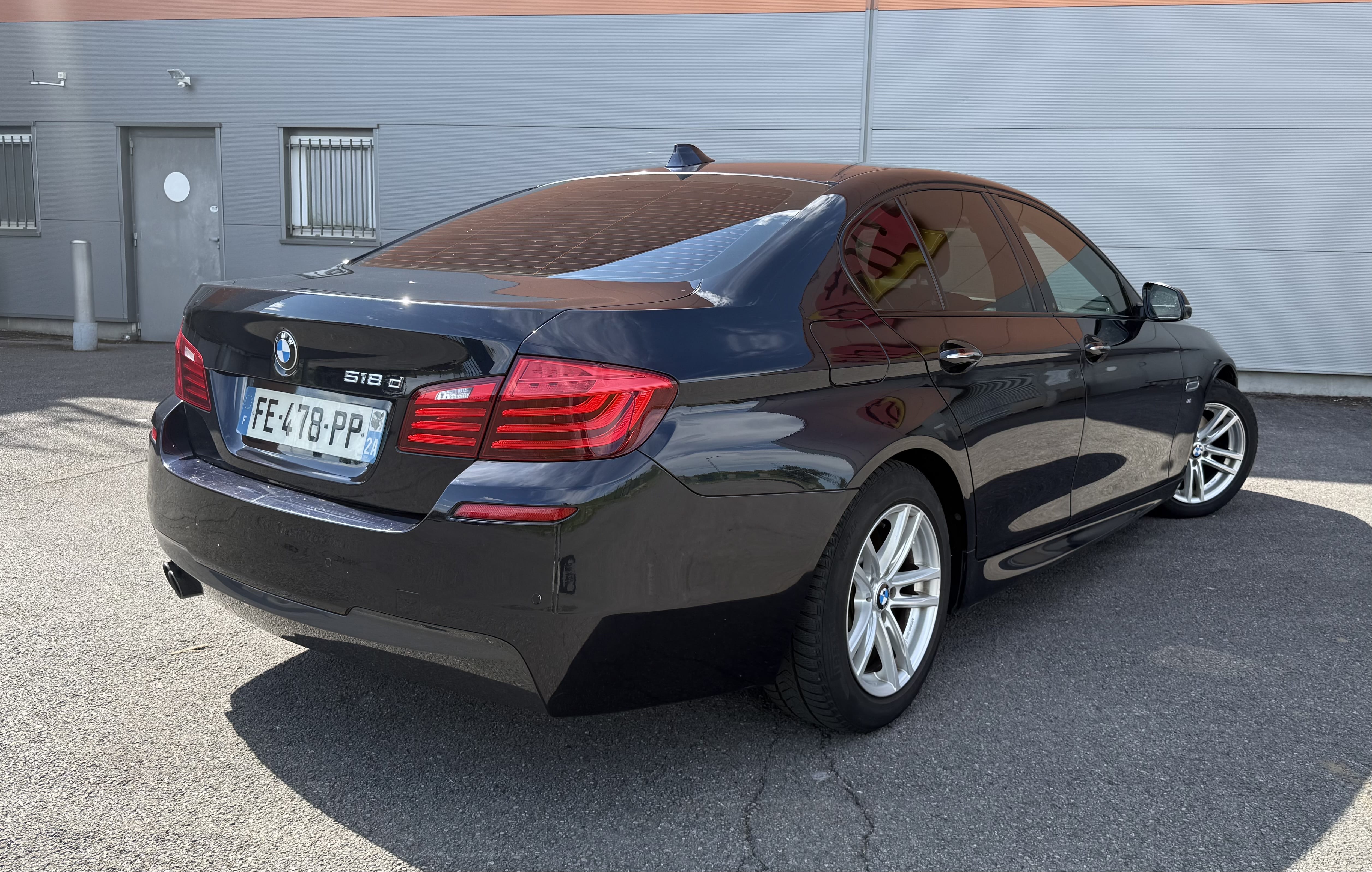 BMW Série 5 avec GPS