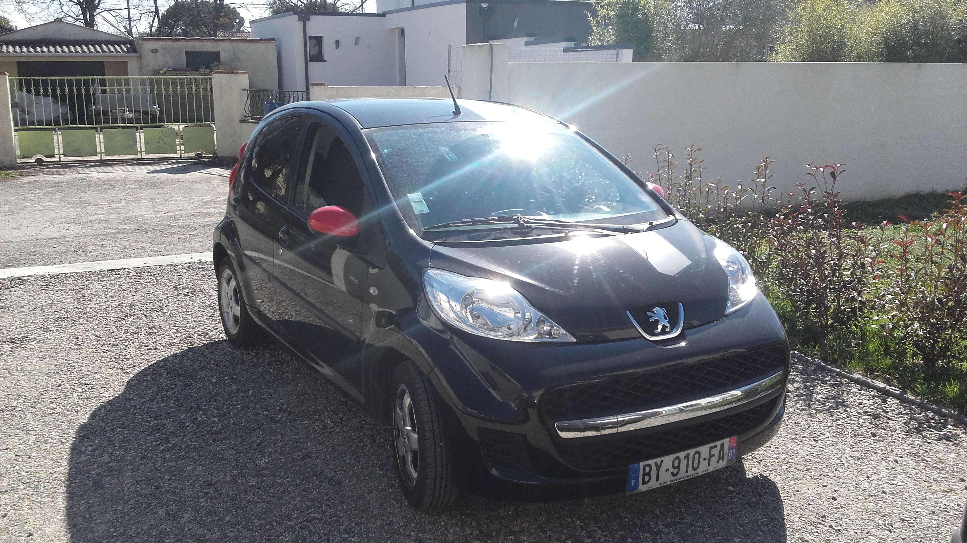 Peugeot 107 1.0 SPORTIUM, 2011, Essence 95