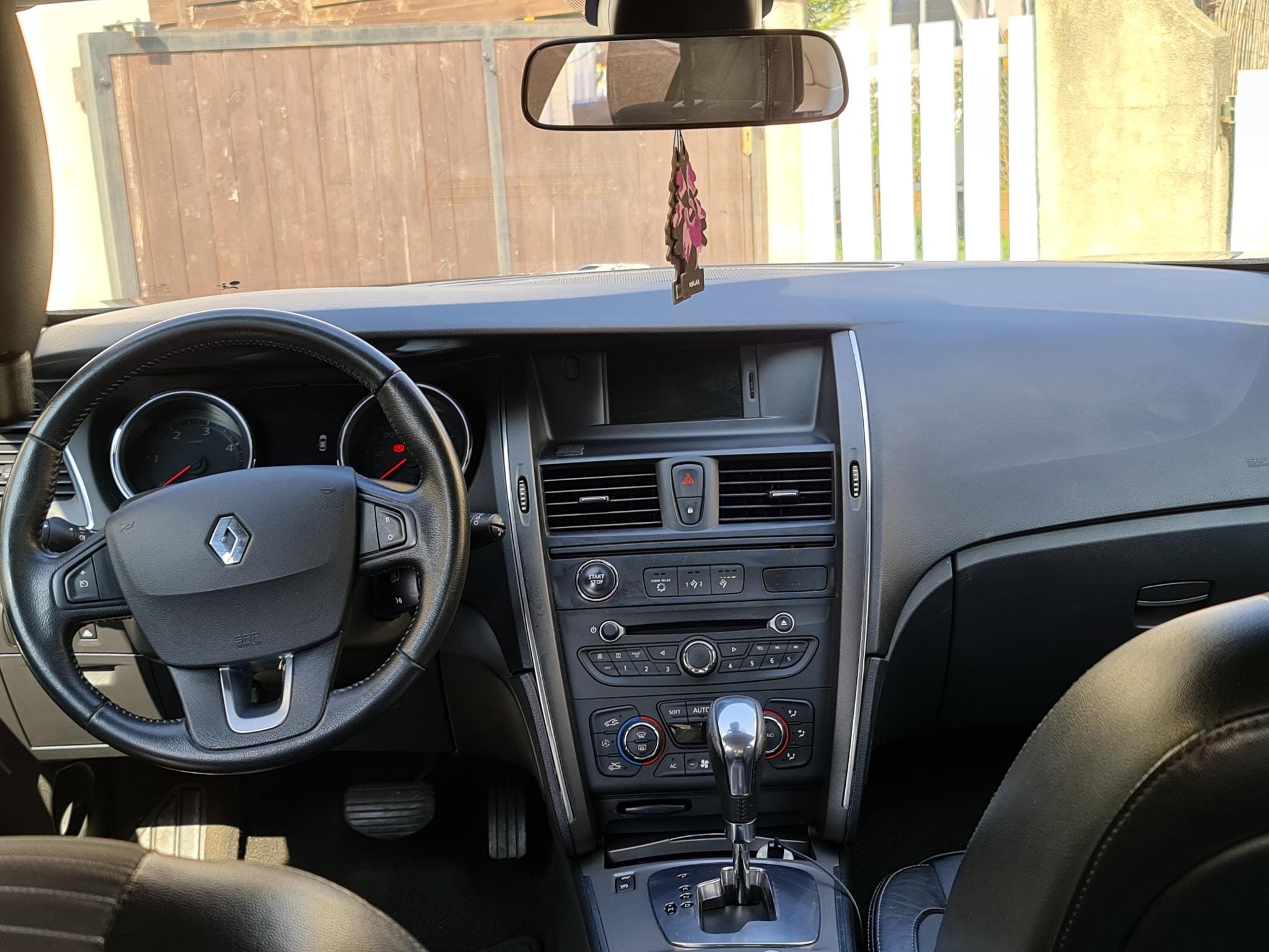 Renault Latitude avec GPS