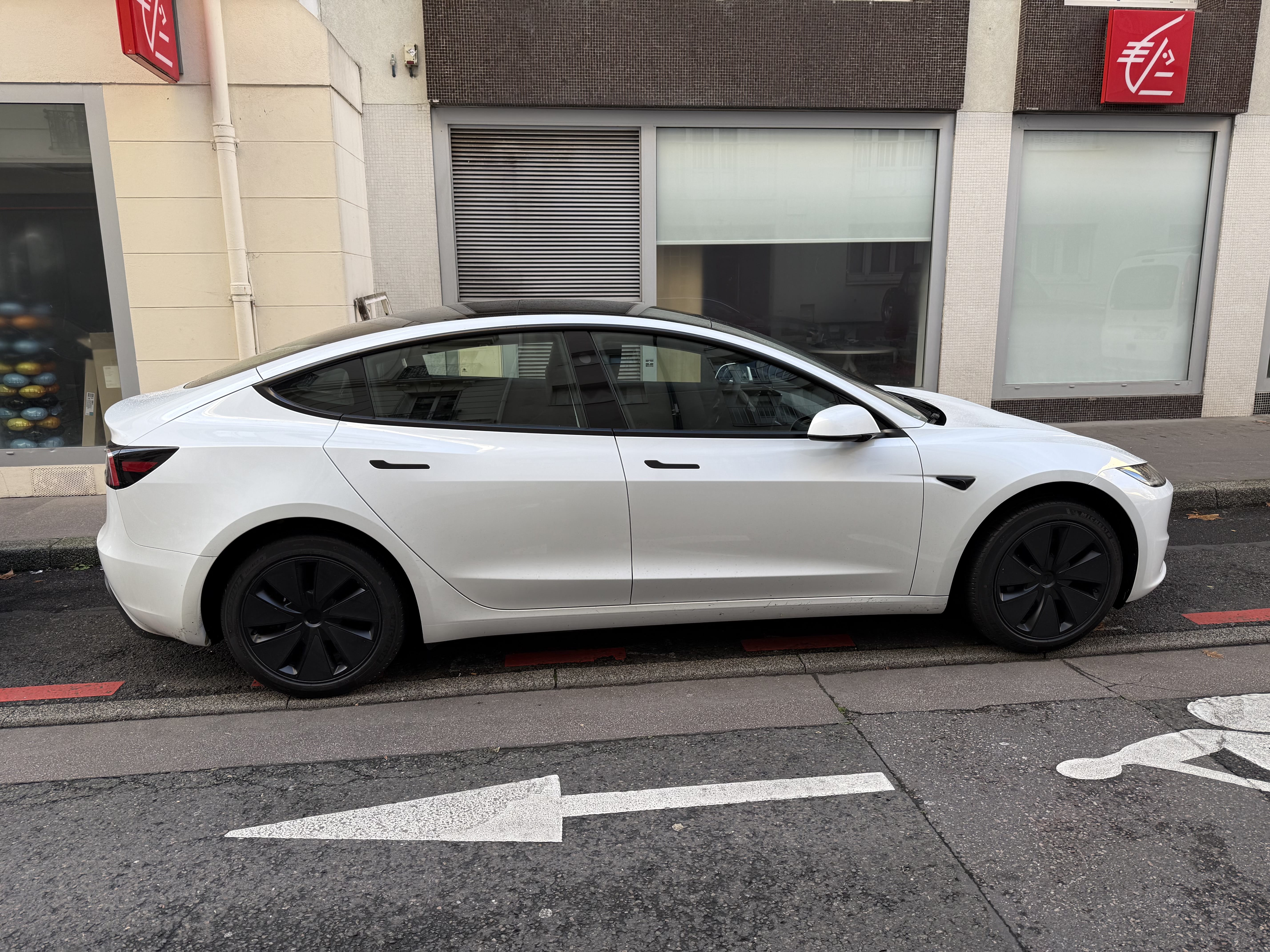 Tesla Model 3 avec Climatisation