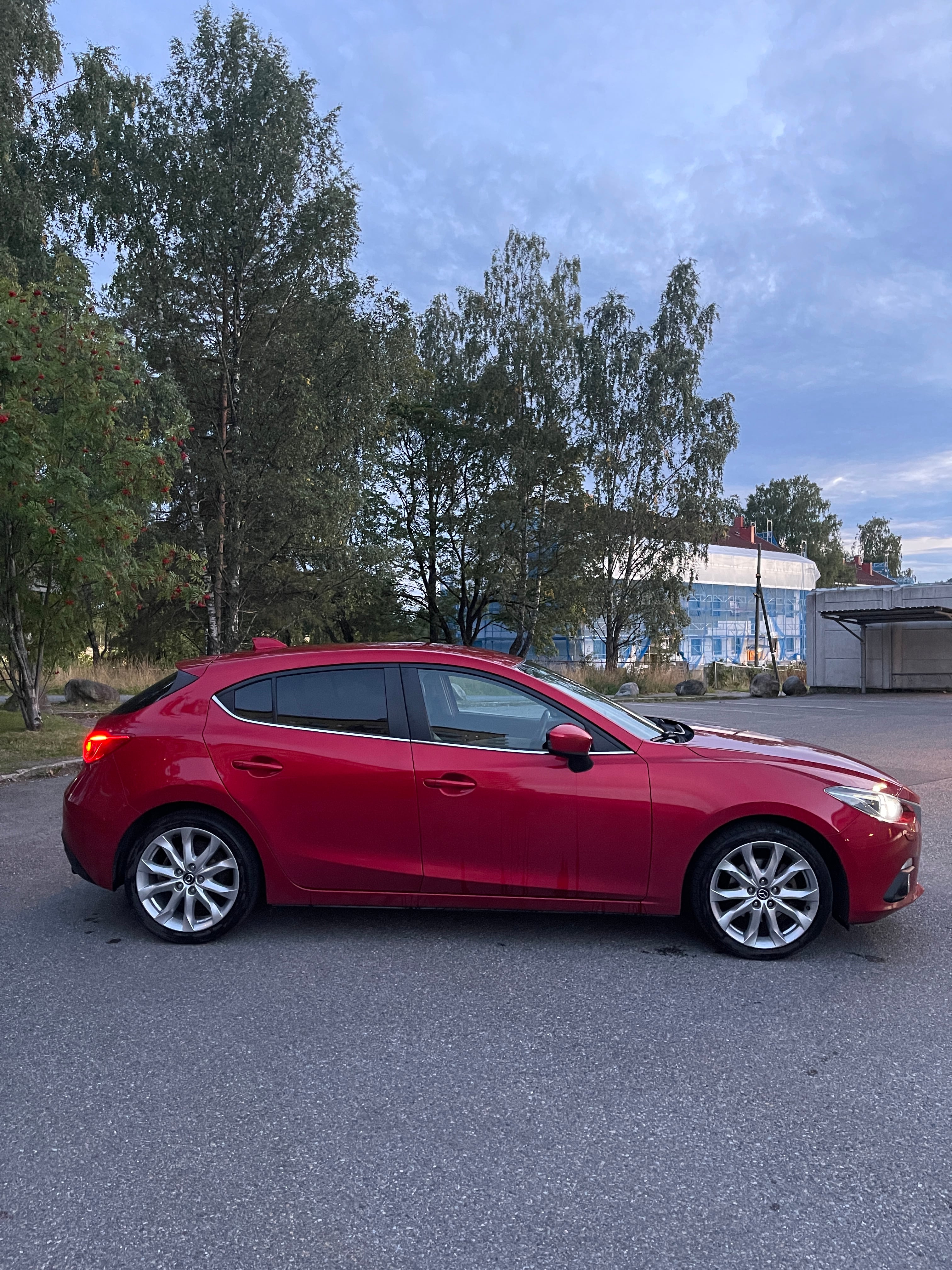 Mazda 3 med Aircondition