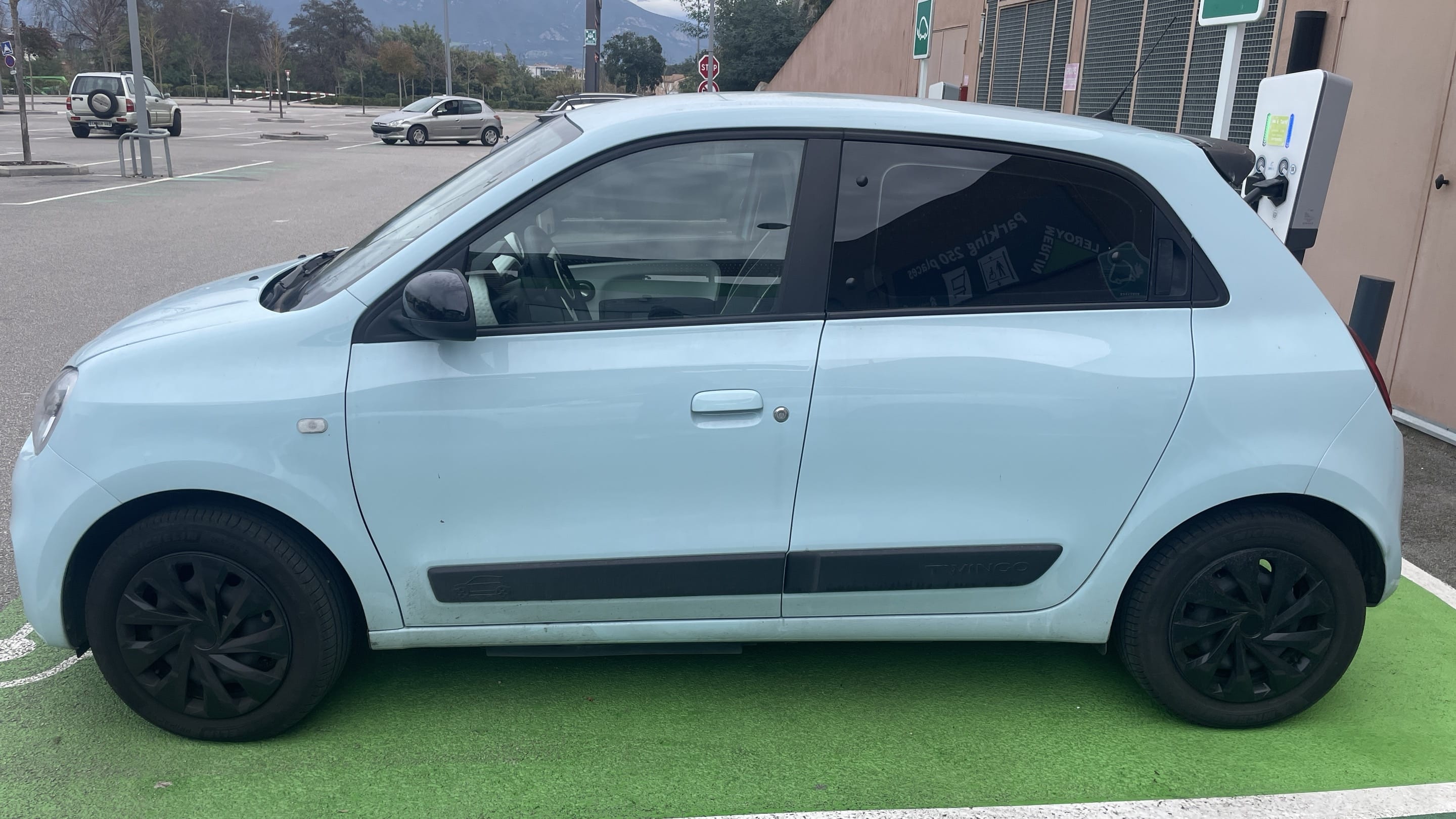 Renault Twingo E-Tech avec Audio Bluetooth