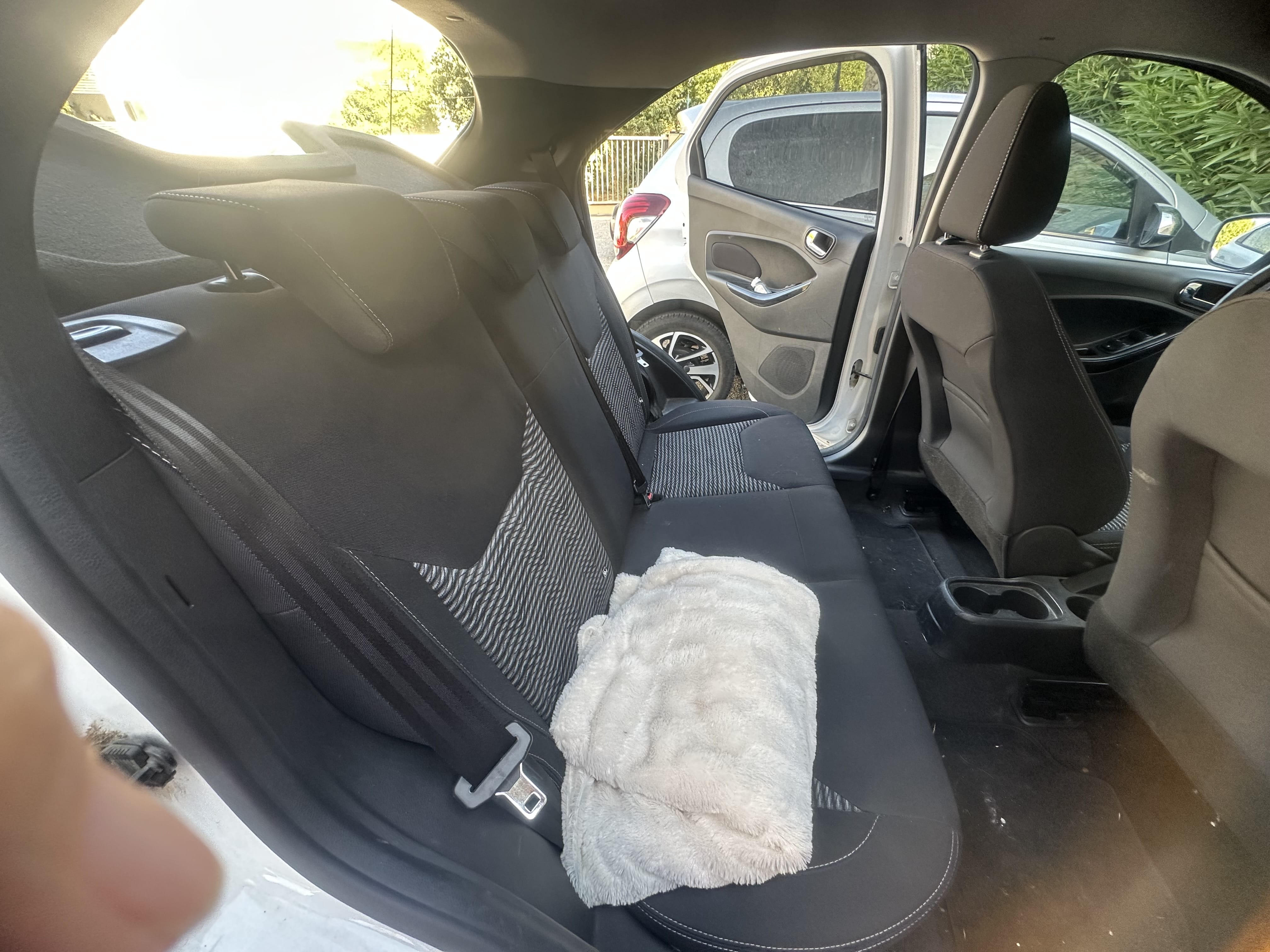 Ford KA+ avec Climatisation