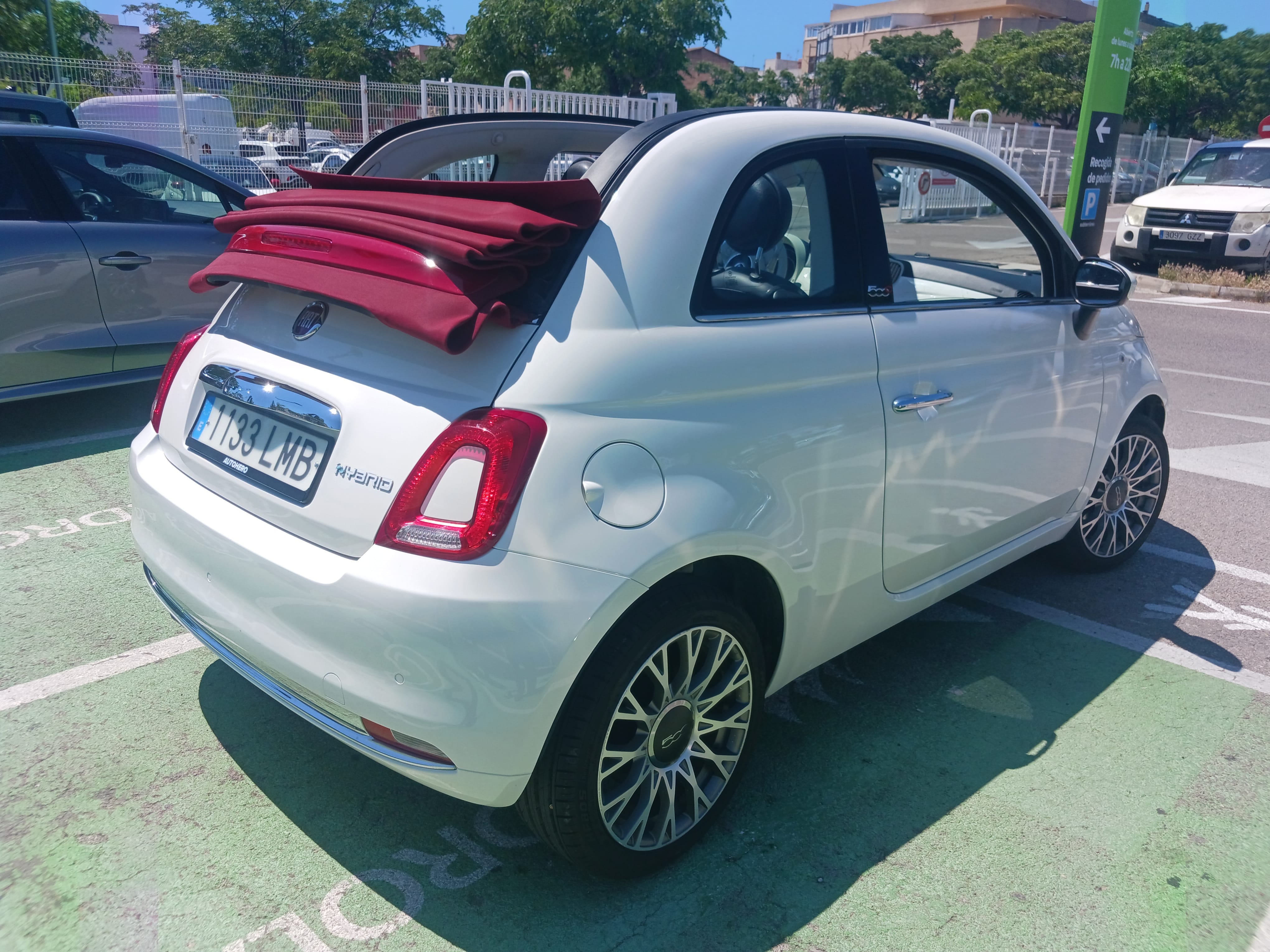 Fiat 500 C Híbrido avec Apple CarPlay