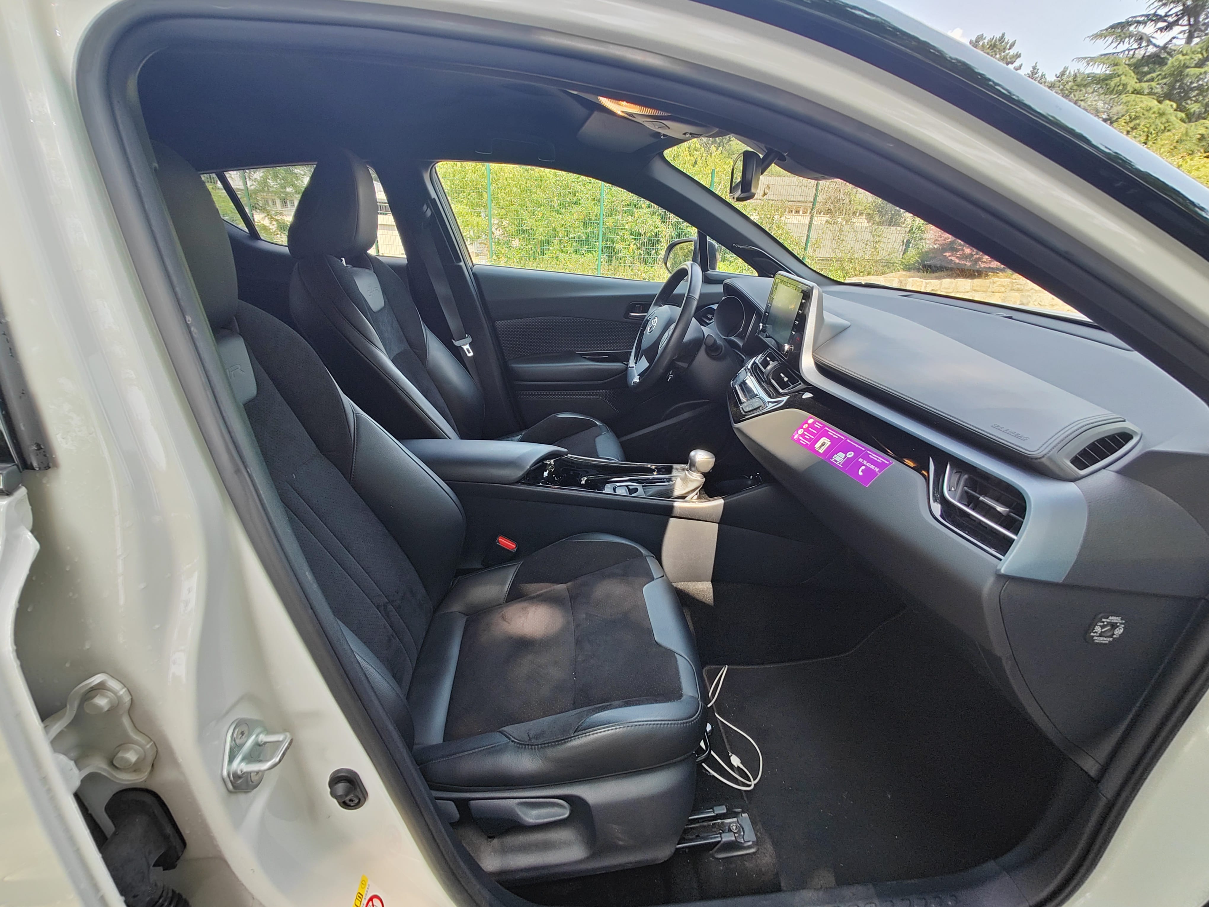 Toyota C-HR Hybrid