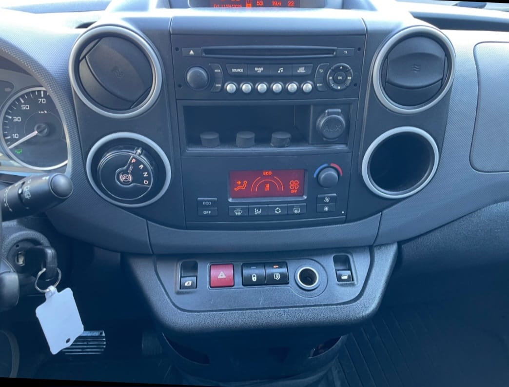 Citroen Berlingo Electric med Vinterdekk