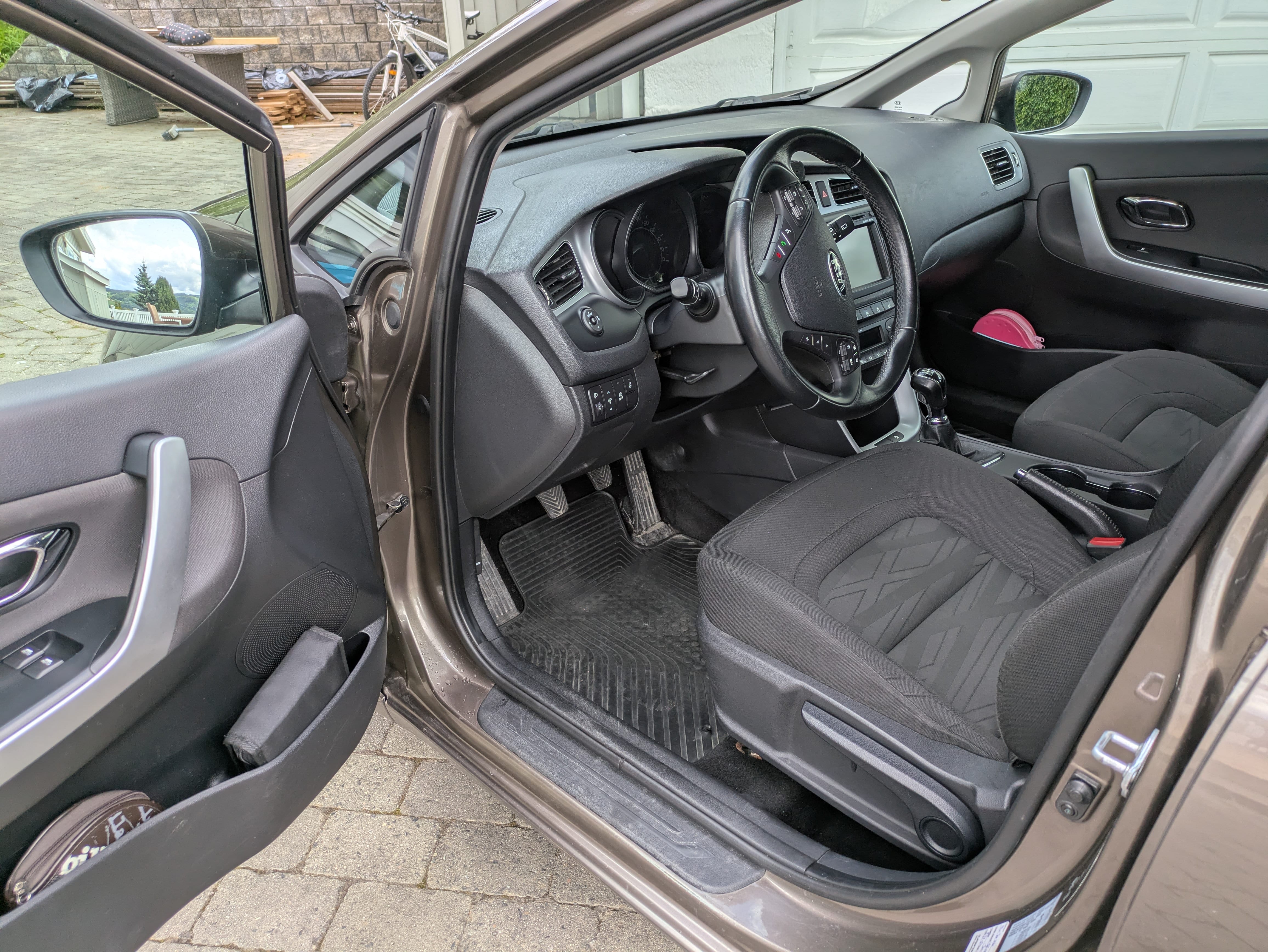 Kia Cee'd SW med Cruisekontroll