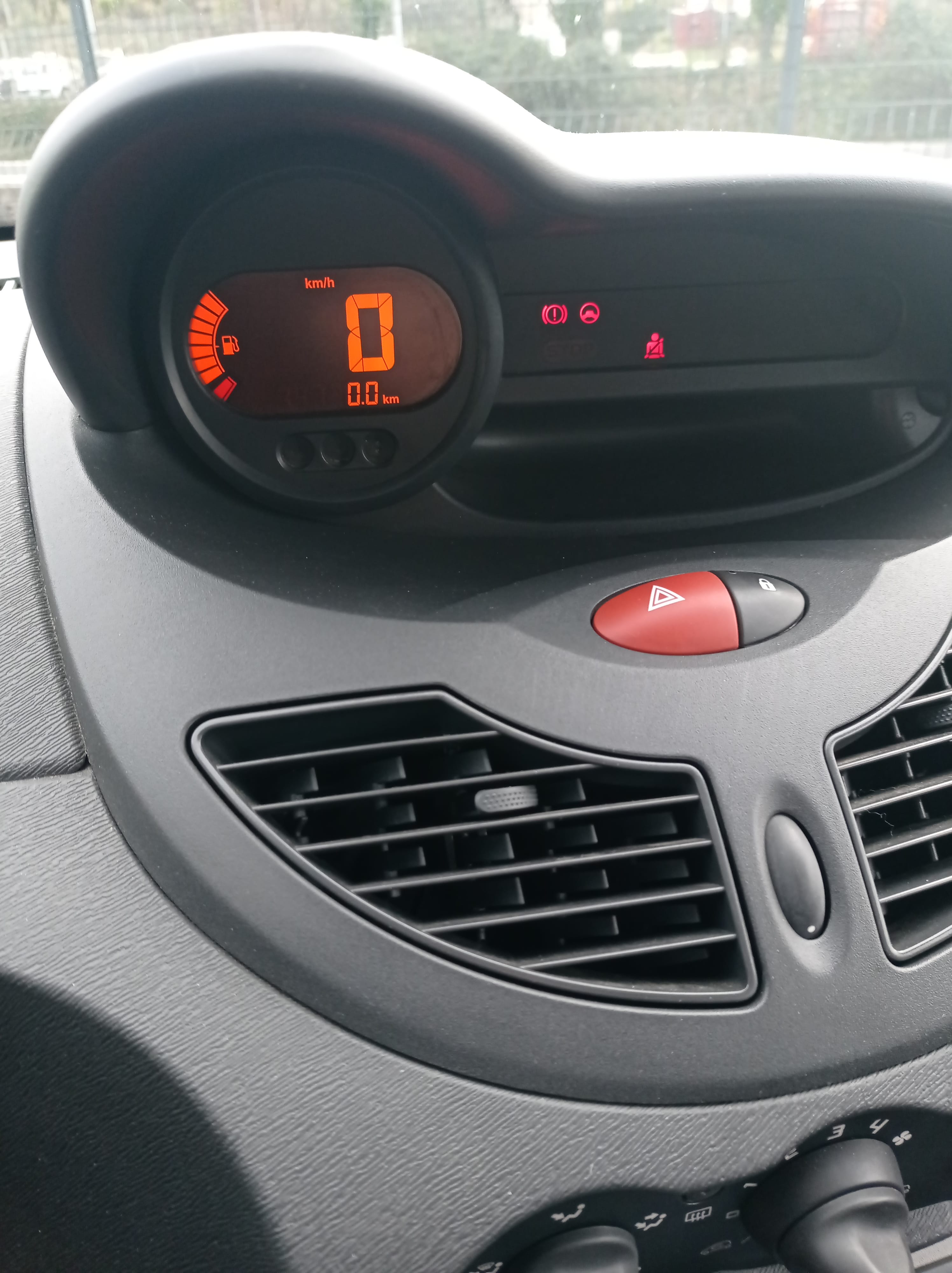 Renault Twingo II 1.2 essence