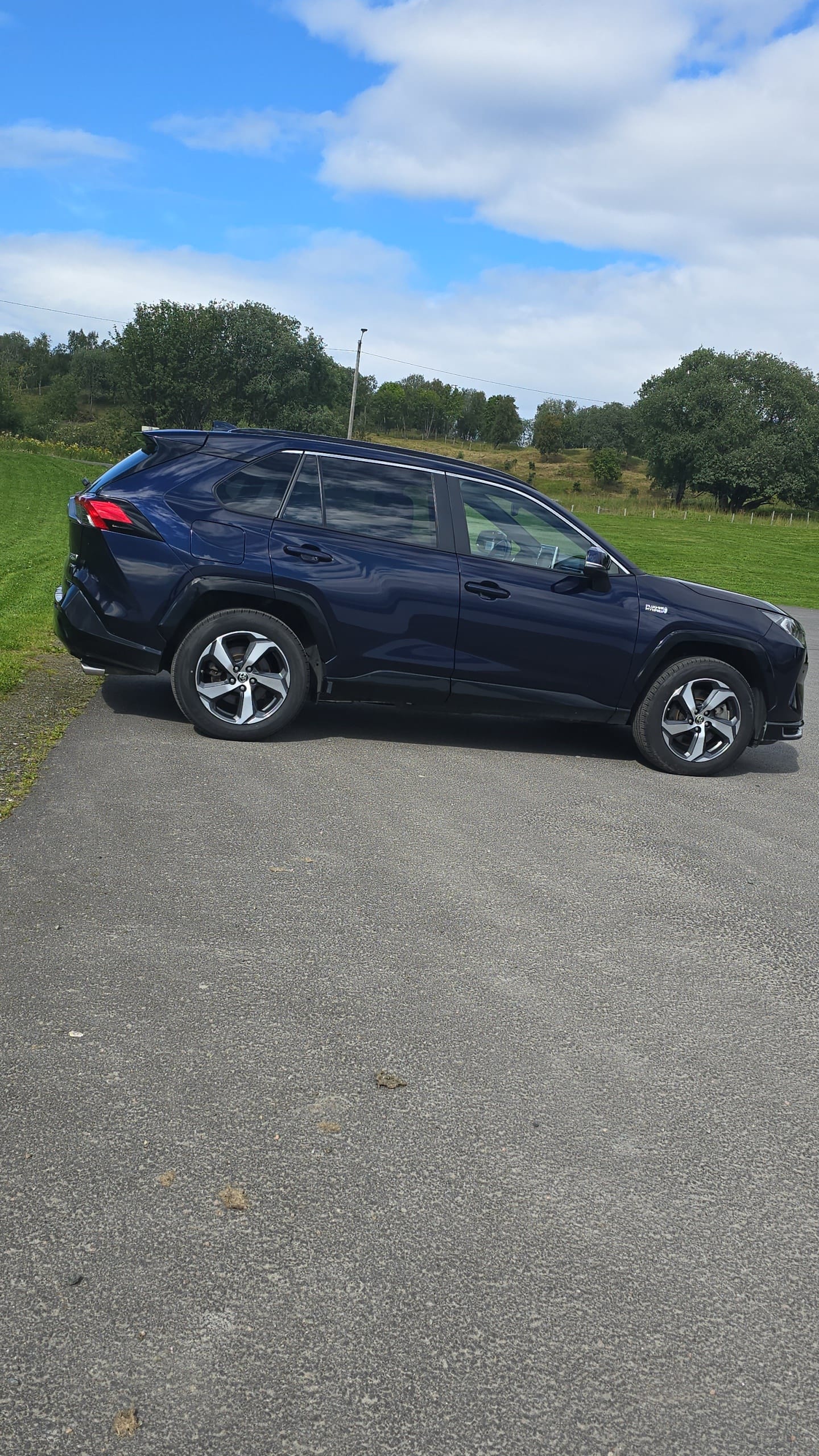 Toyota Rav4 Hybrid med Aircondition