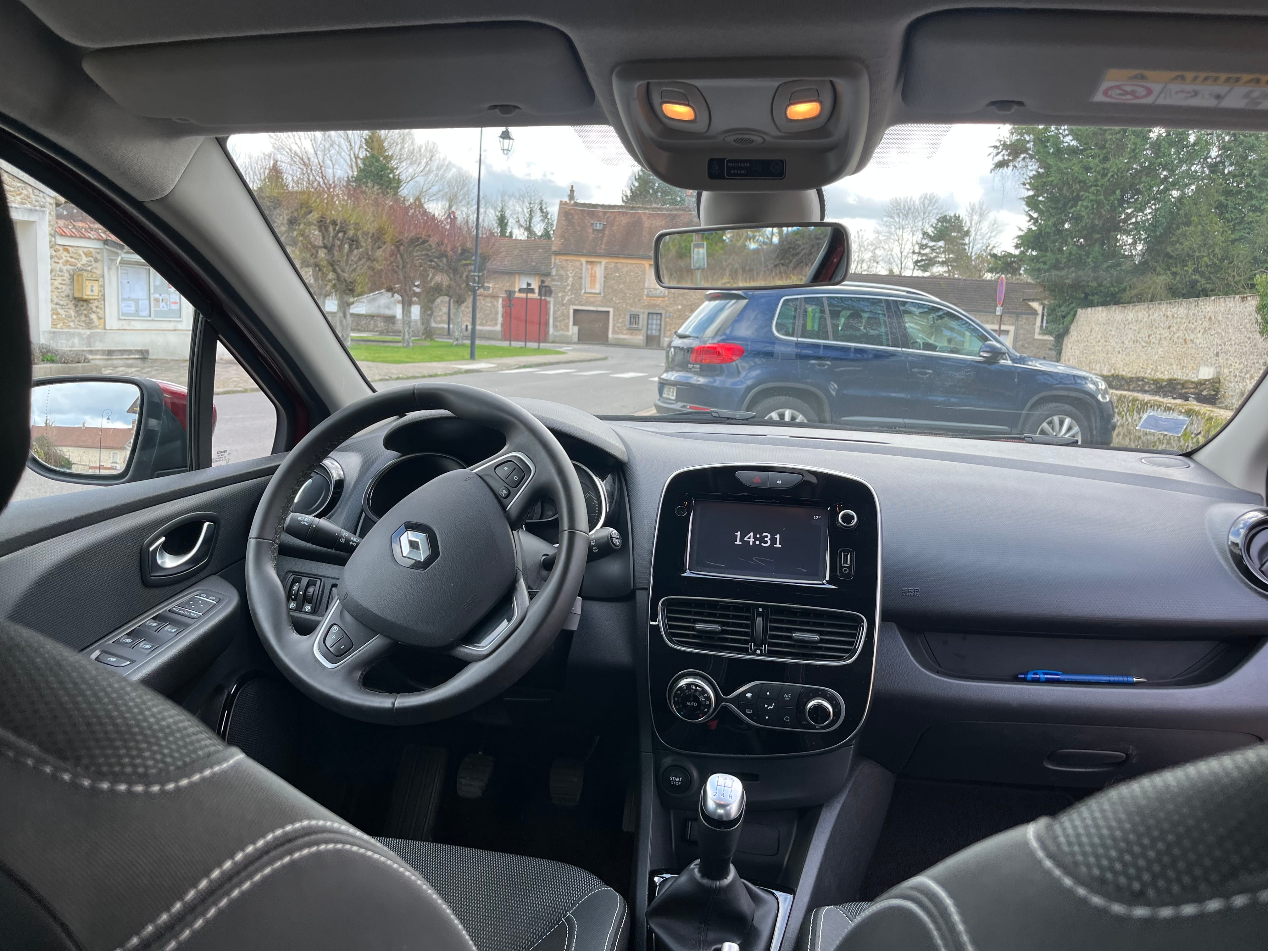 Renault Clio avec Régulateur de vitesse