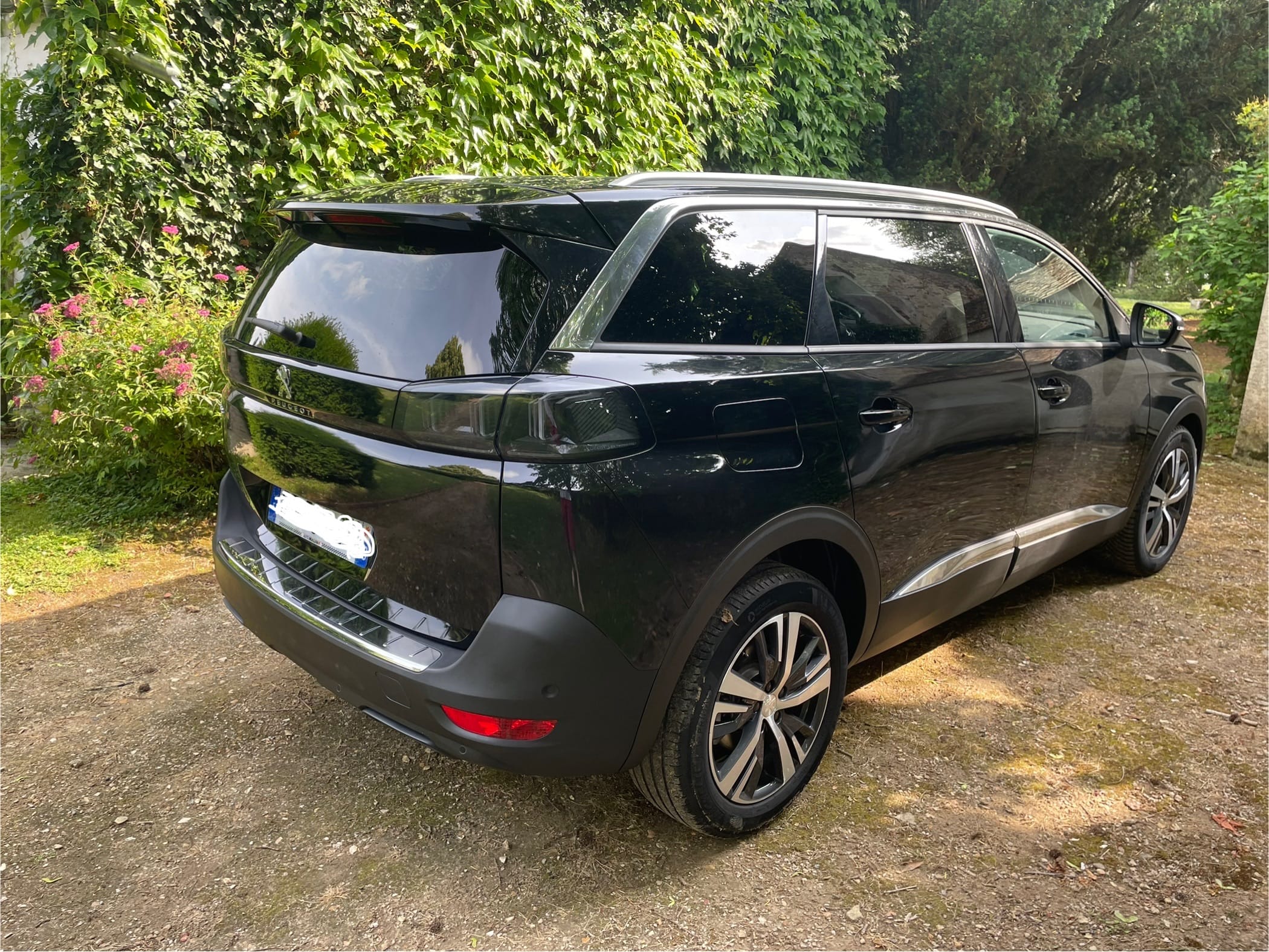 Peugeot 5008 avec Apple CarPlay