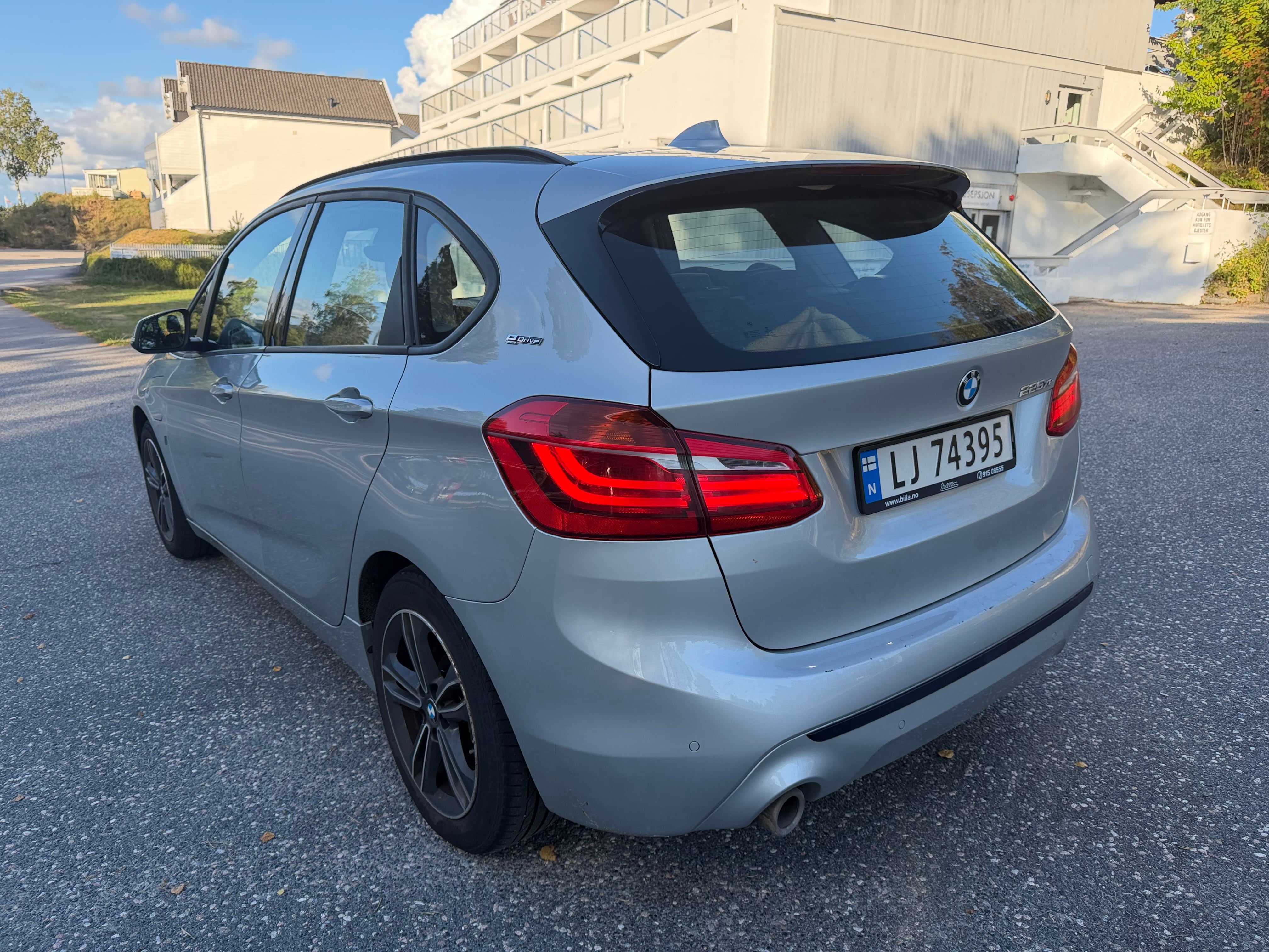 BMW  225xe iPerformance med Ryggekamera