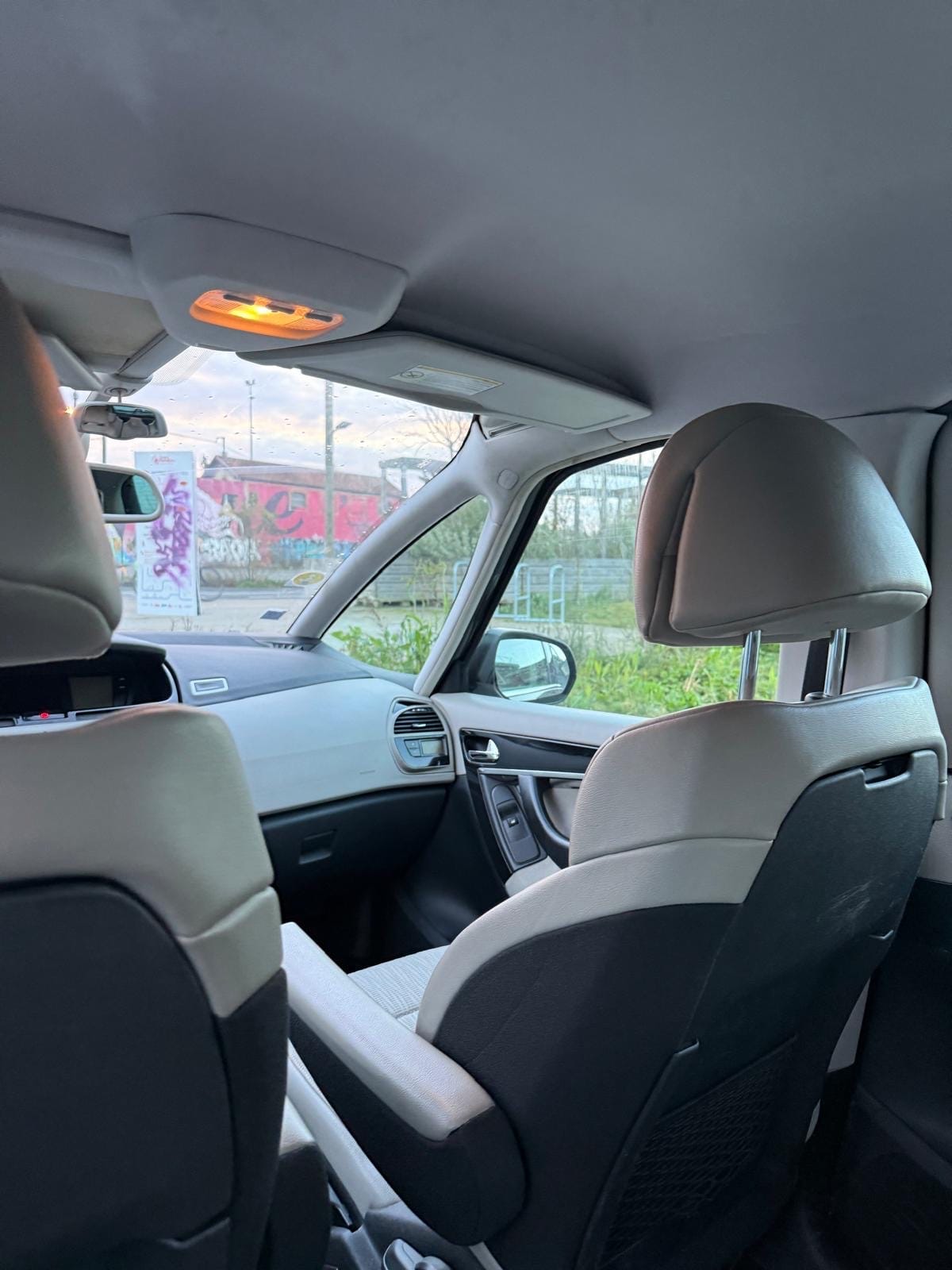 Citroen C4 Picasso avec Siège bébé