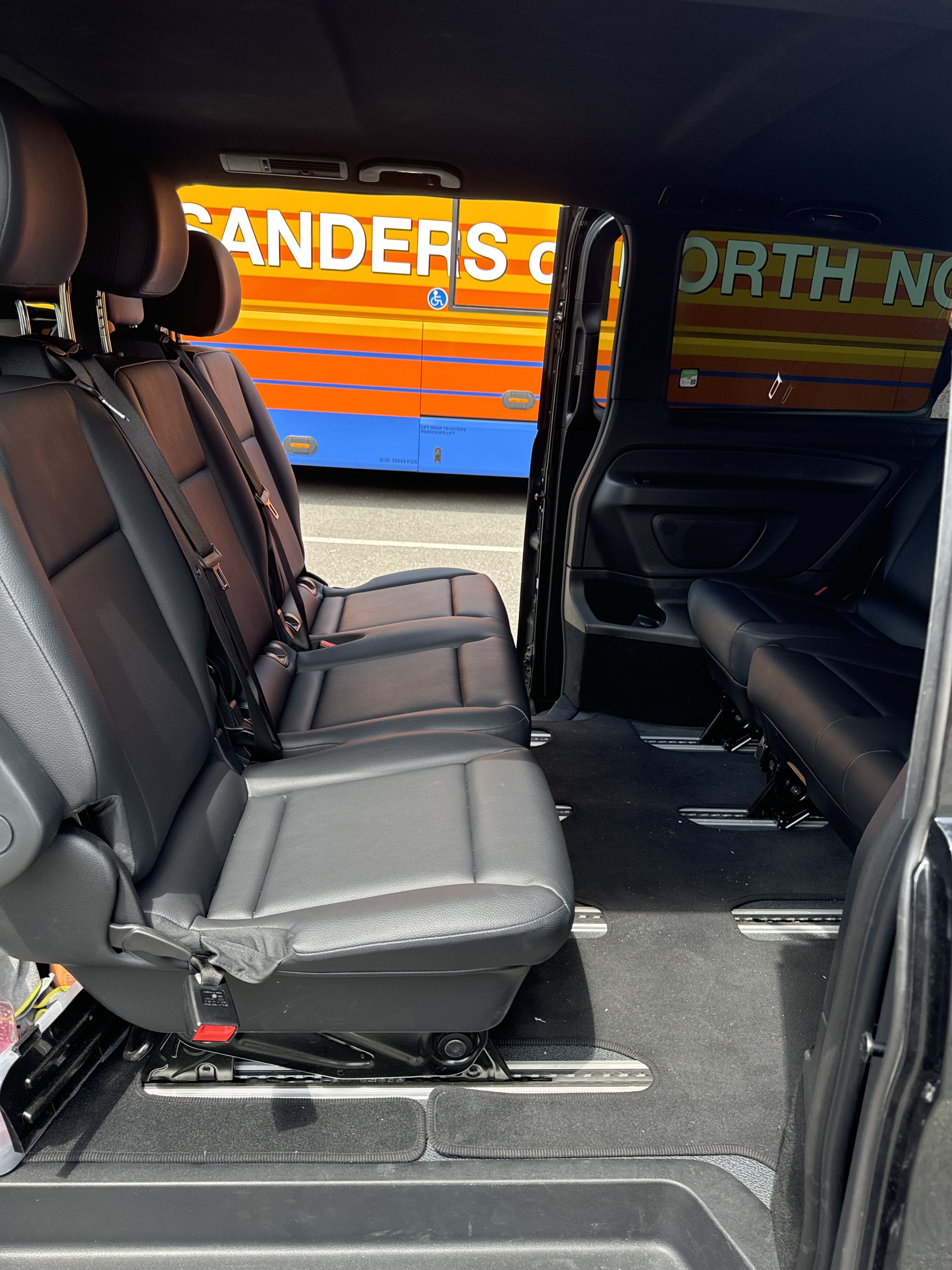 Mercedes-Benz Vito Tourer 116 avec Entrée audio / iPod