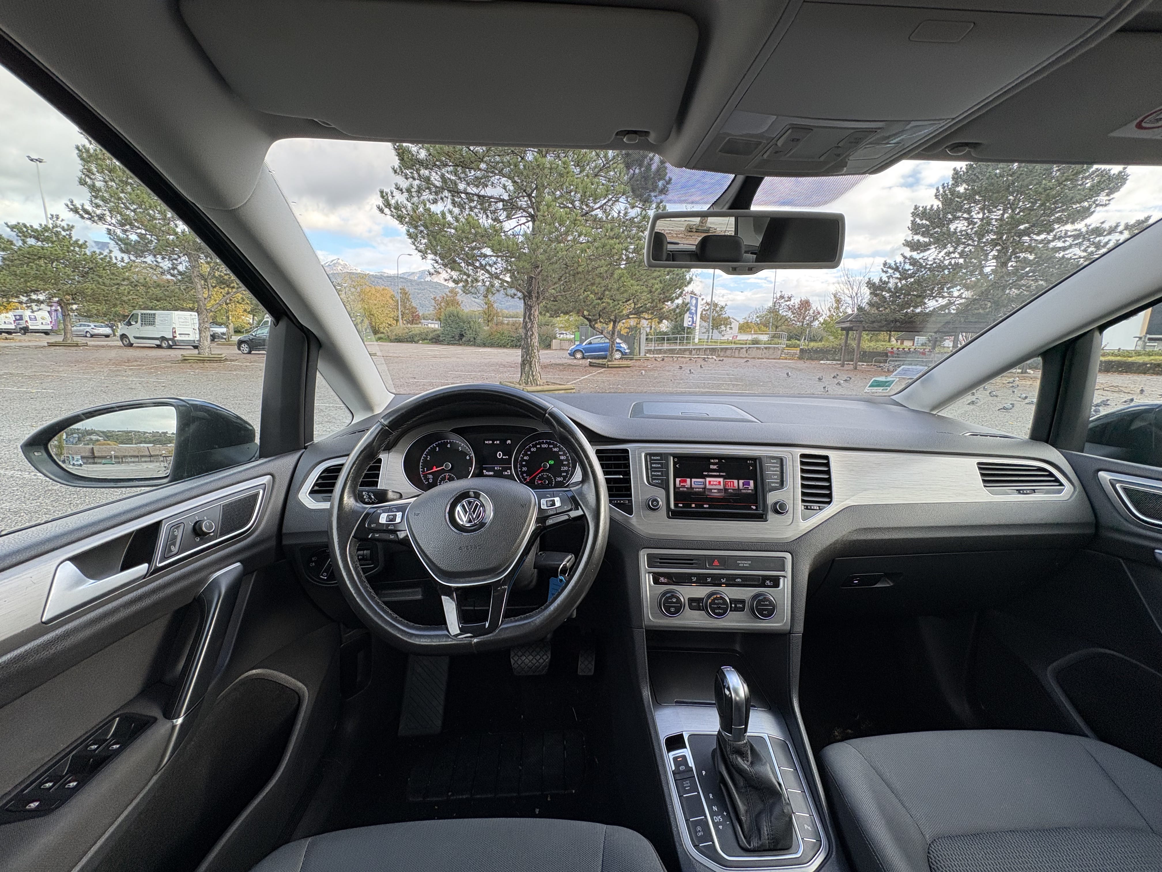 Volkswagen Golf Sportsvan avec GPS