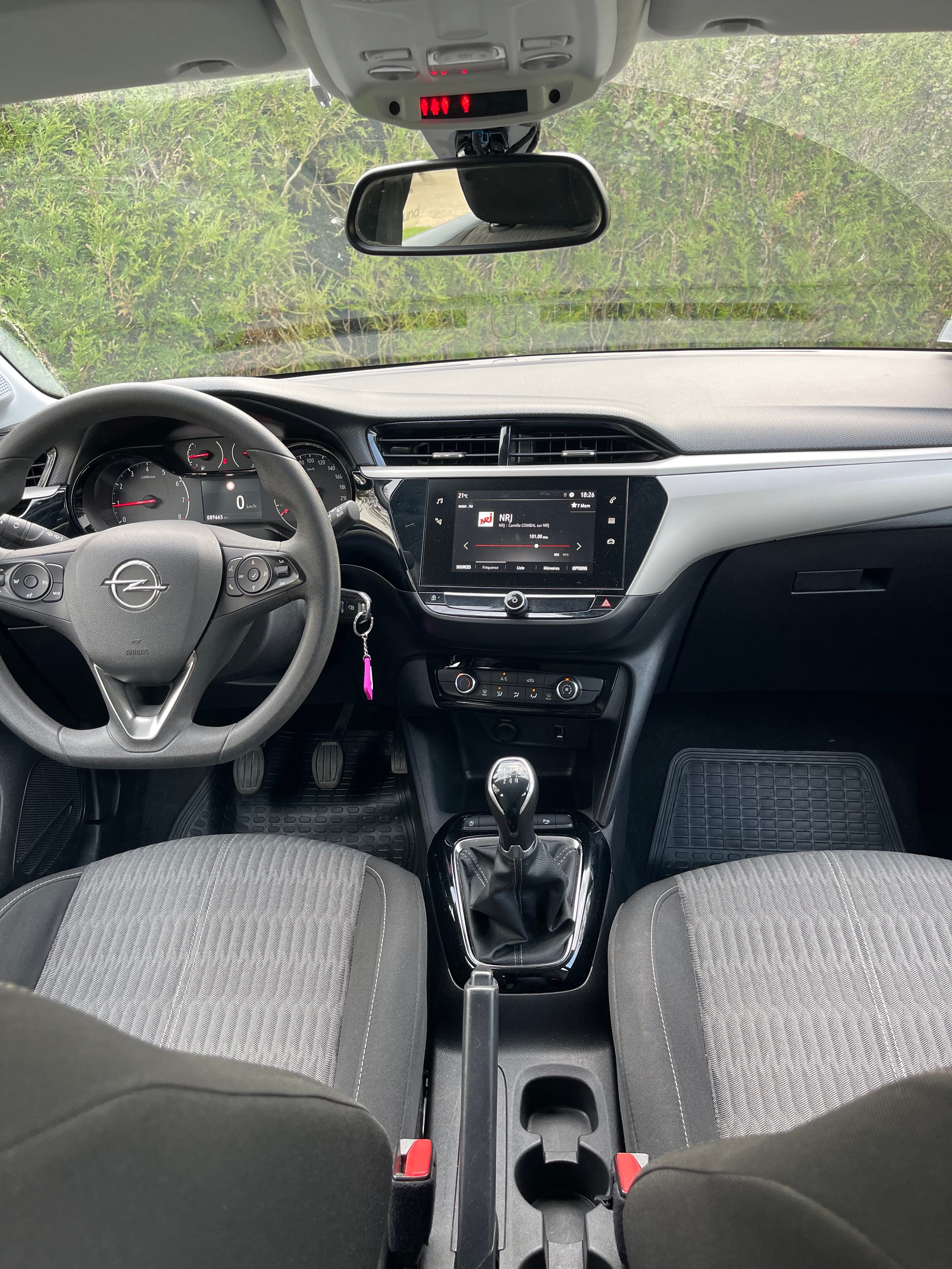 Opel Corsa avec GPS