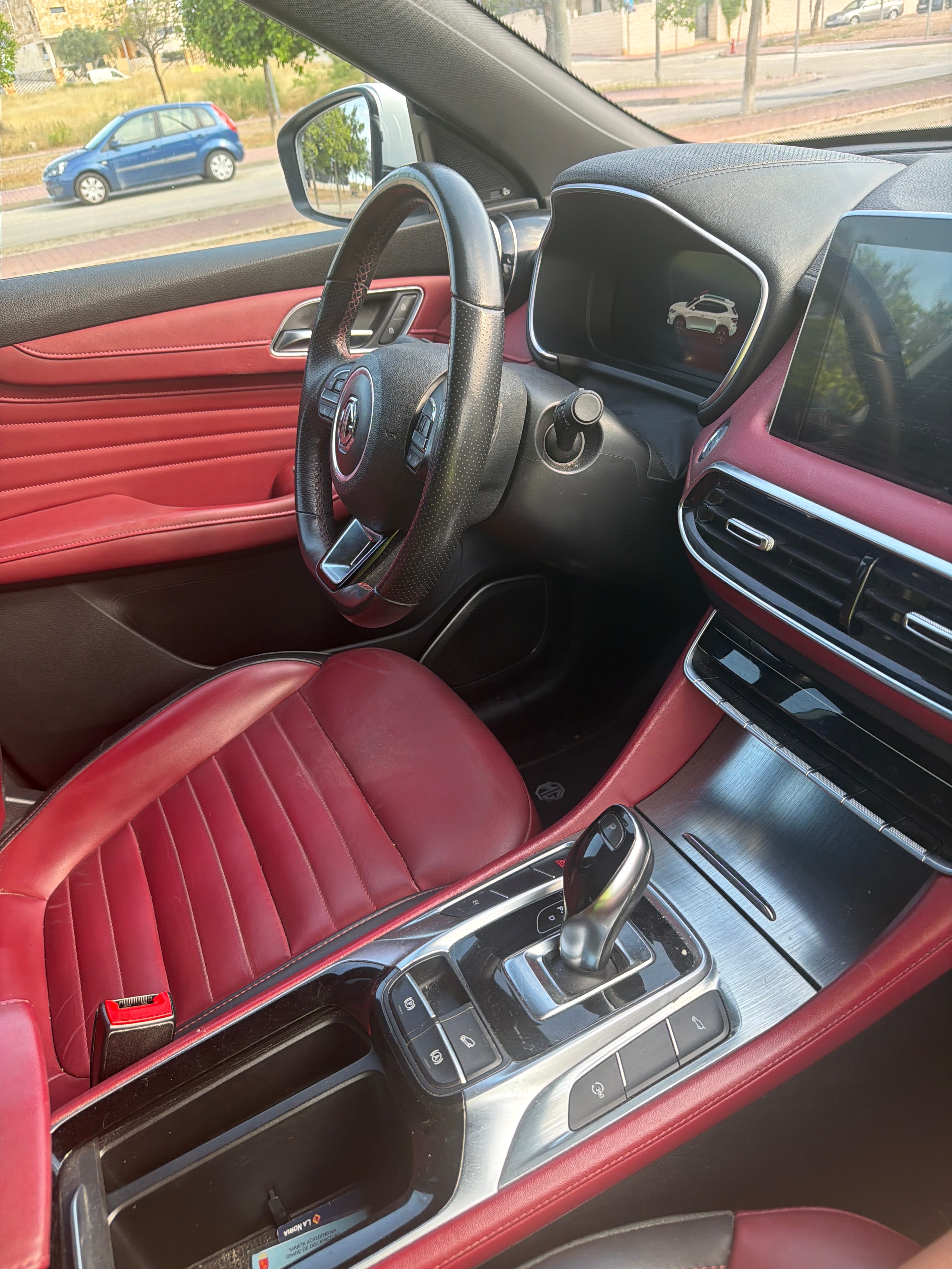 MG HS PHEV con Control de velocidad
