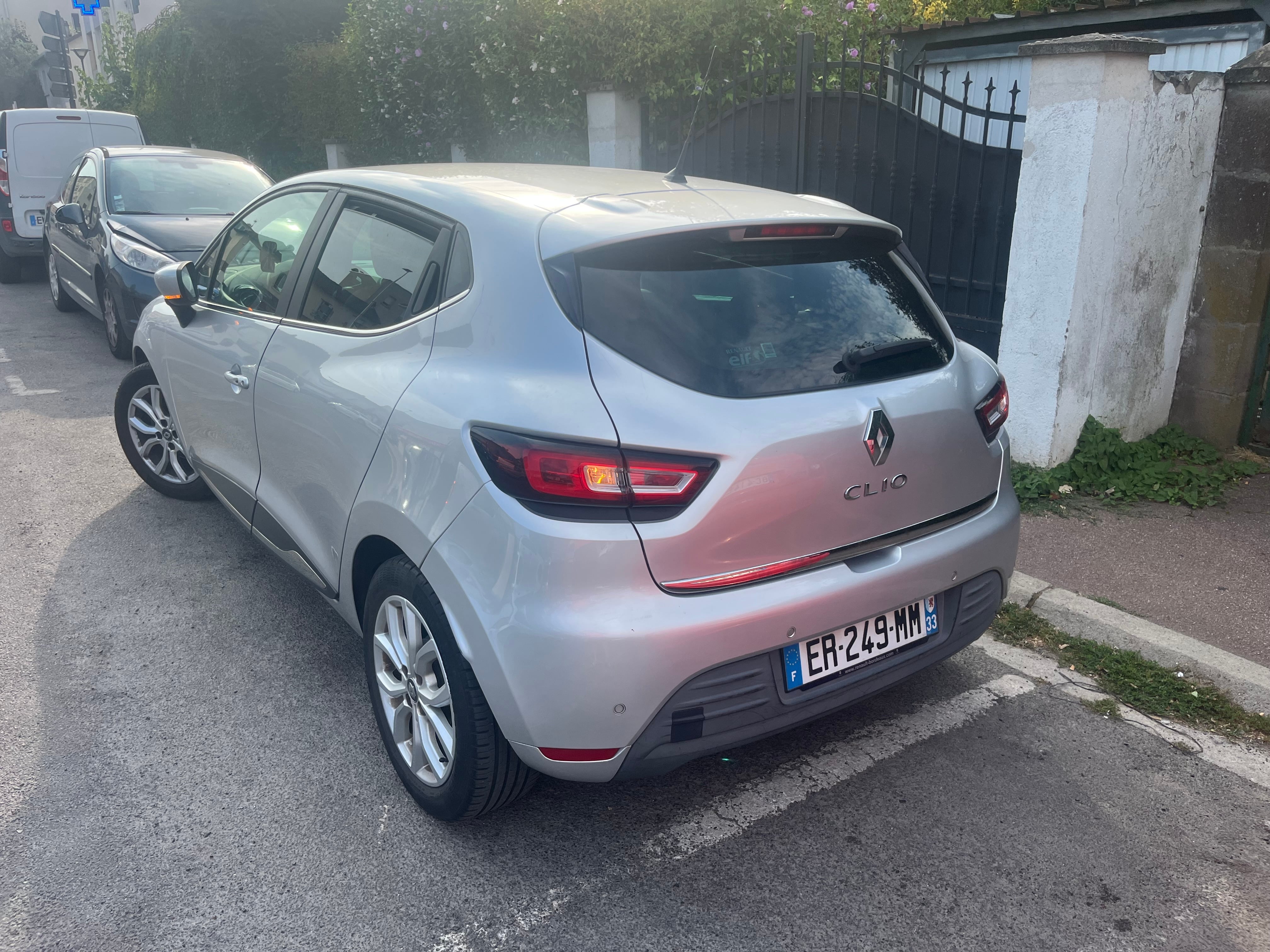Renault Clio avec Caméra de recul