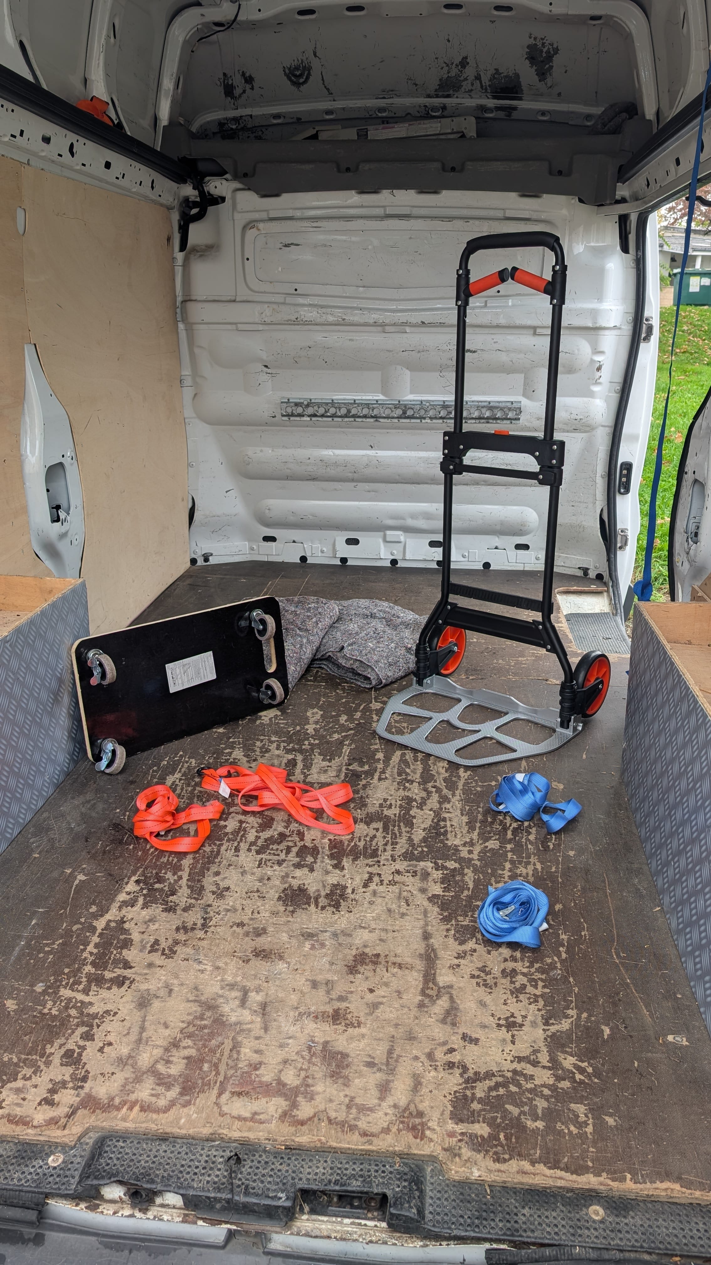 Renault Master 2.3 grand format 13m3 avec caméra de recul