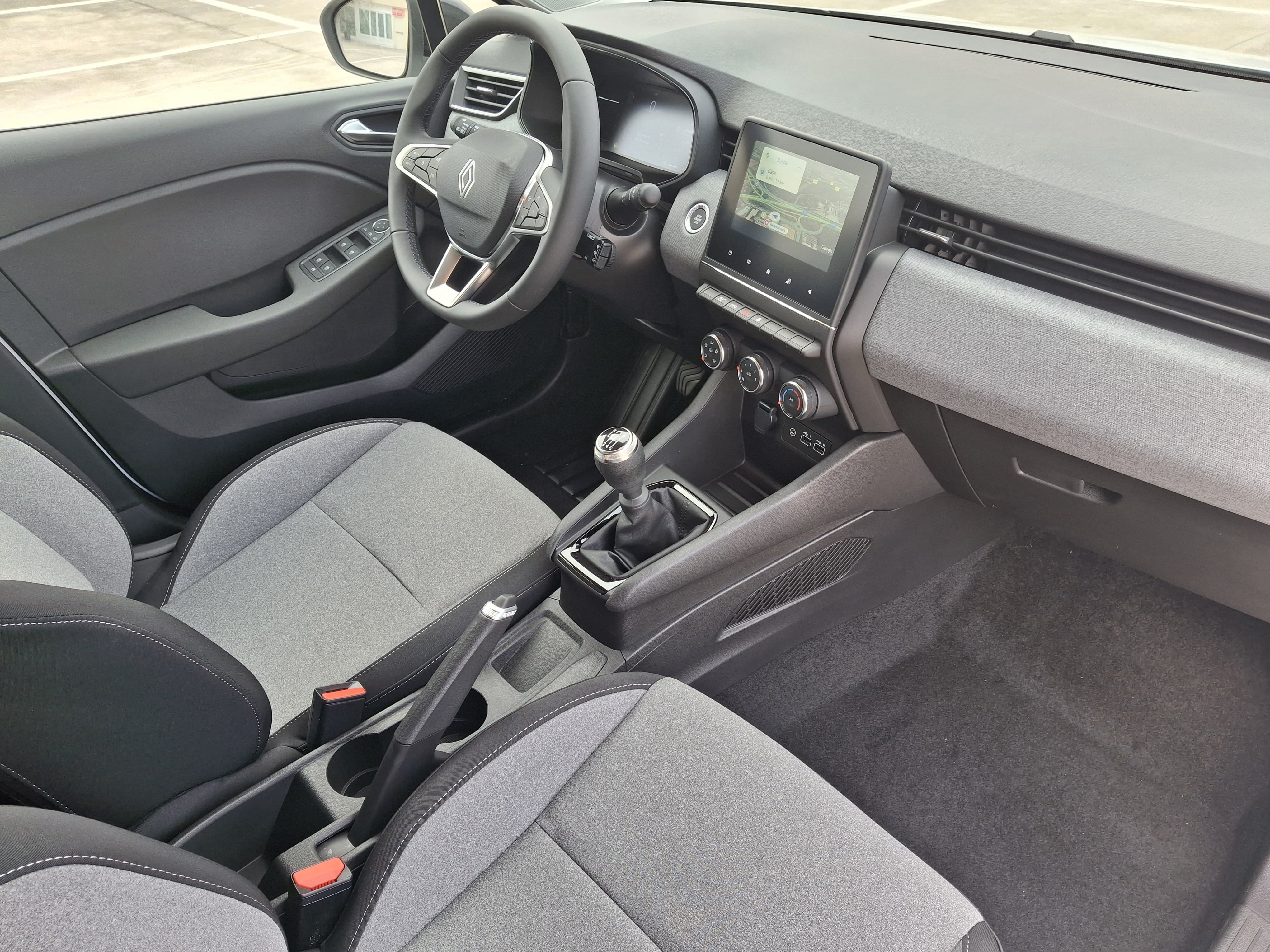 Renault Clio 1.0 Tce 90 Evolution 5 puertas - 3963MXF med Cruisekontroll