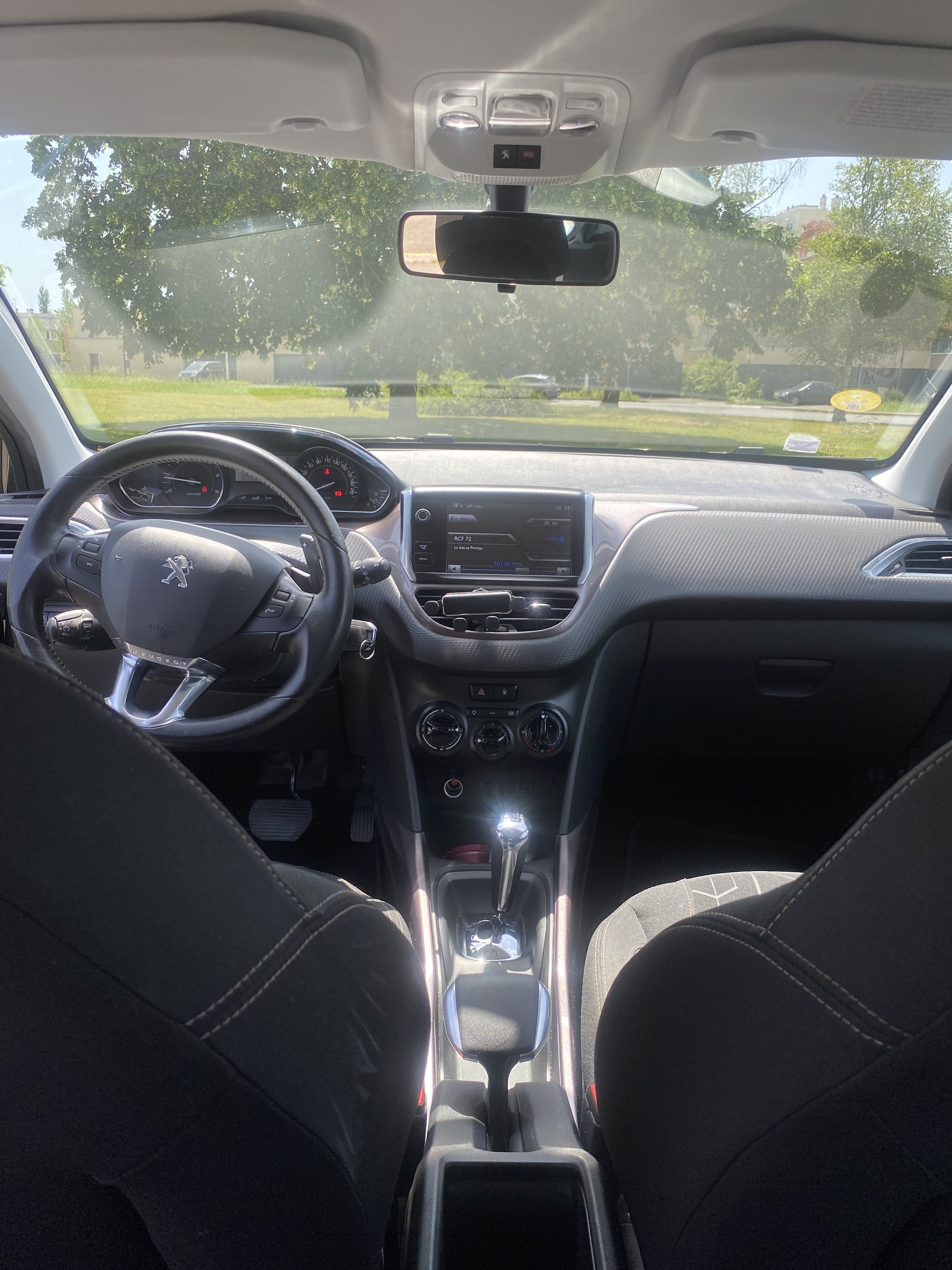 Peugeot 2008 avec Audio Bluetooth
