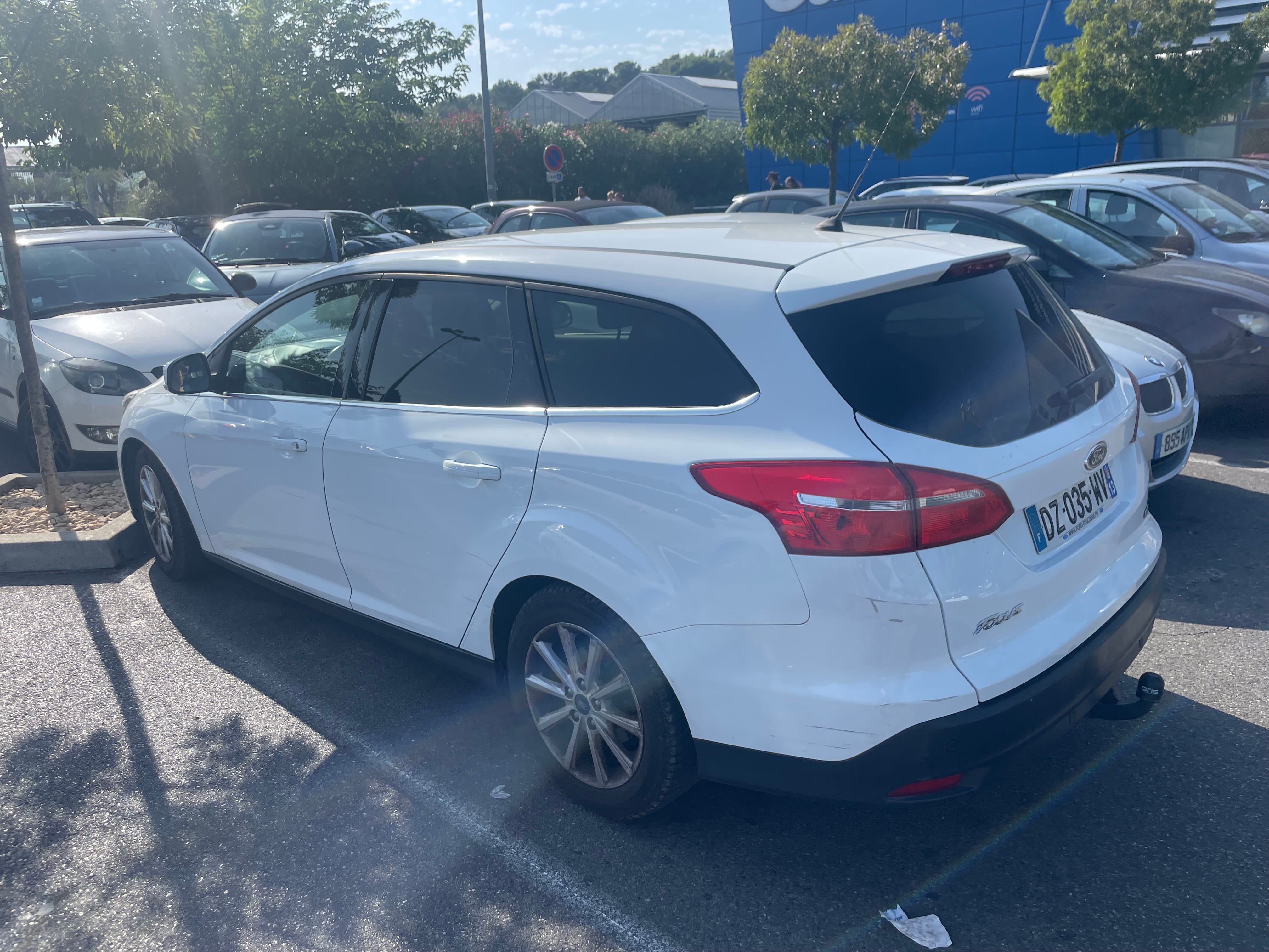 Ford Focus SW avec GPS