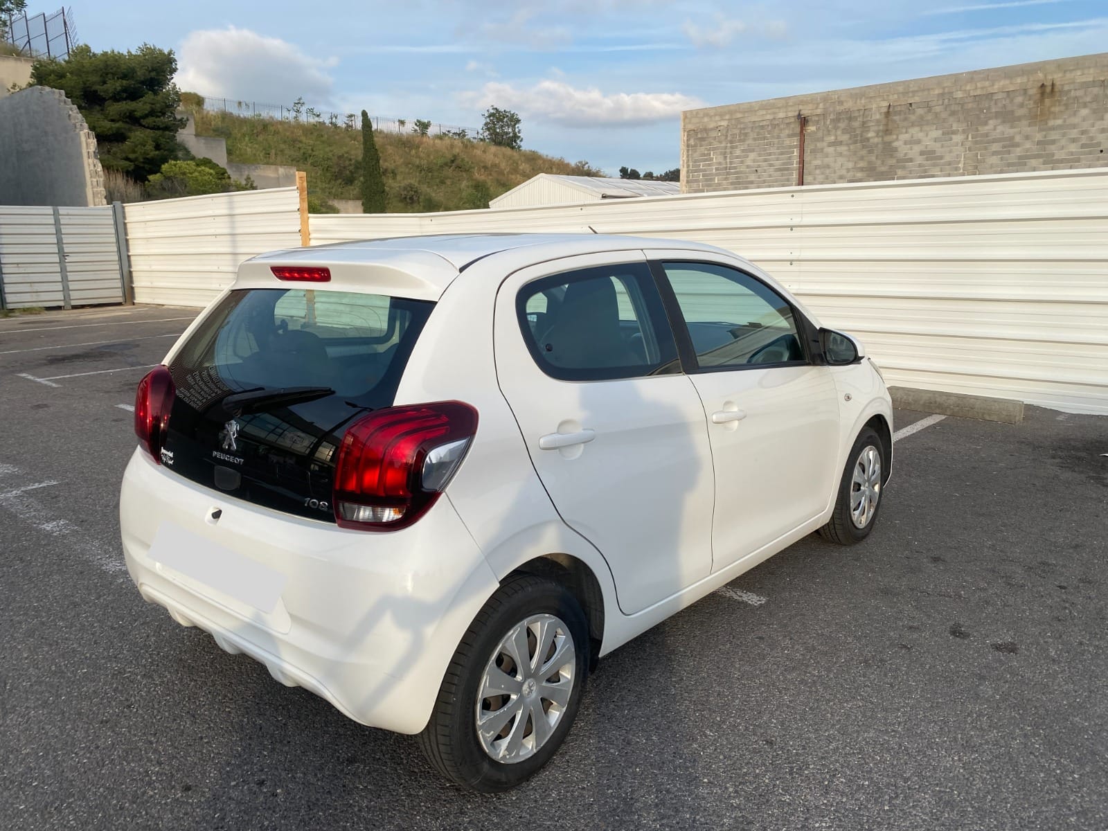 Peugeot 108 with Baby seat
