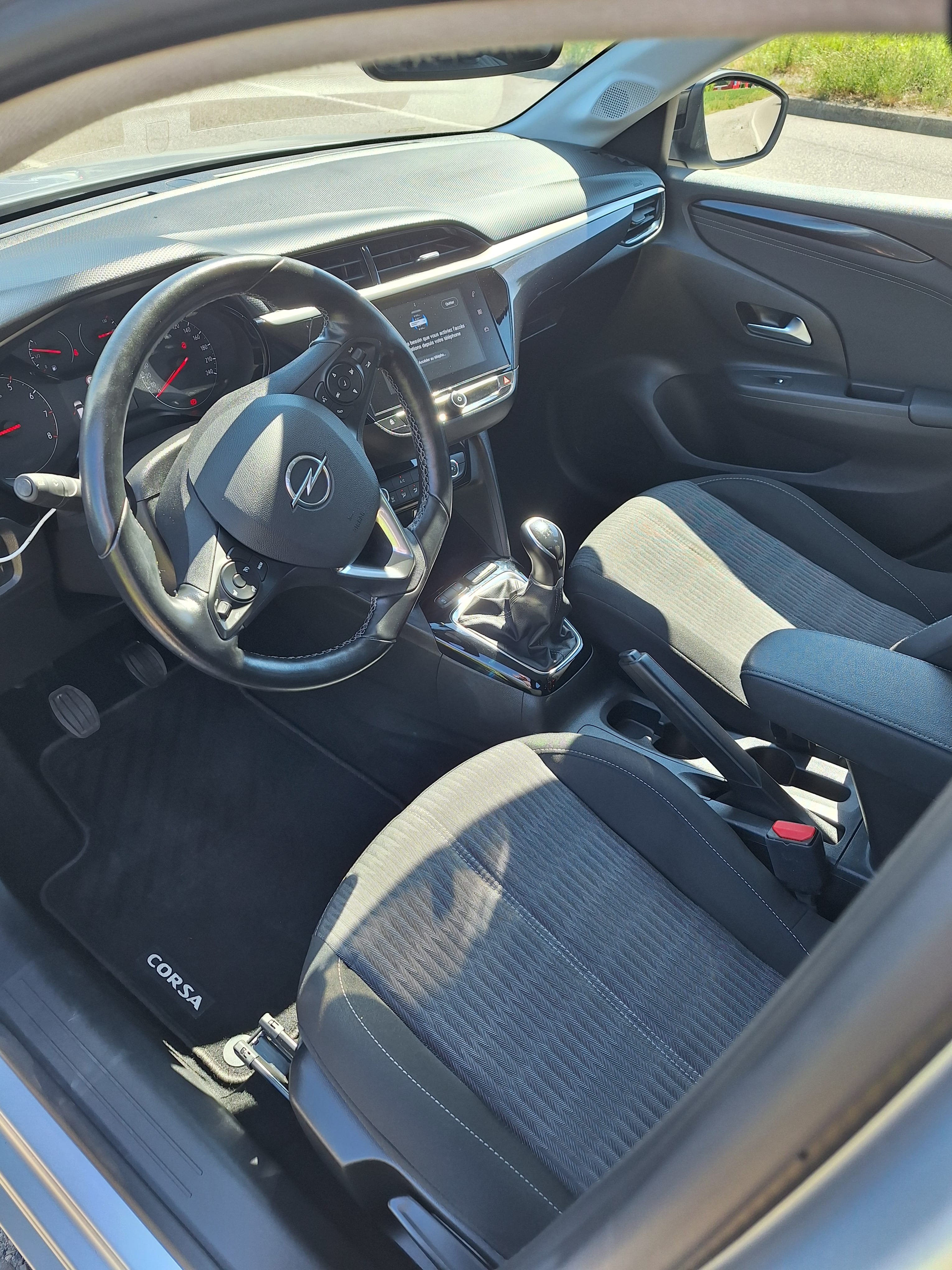 Opel Corsa 1.2 élégance business avec Régulateur de vitesse