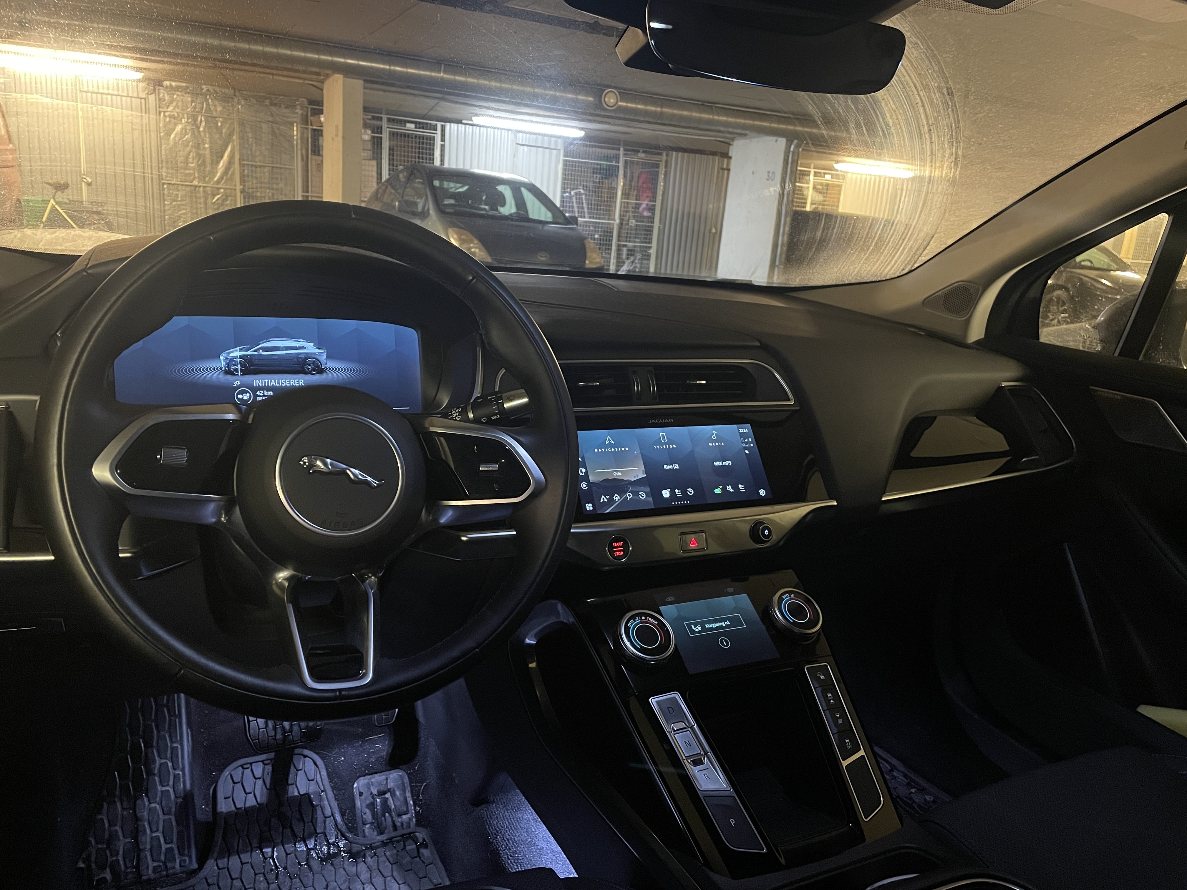 Jaguar I-pace med Cruisekontroll