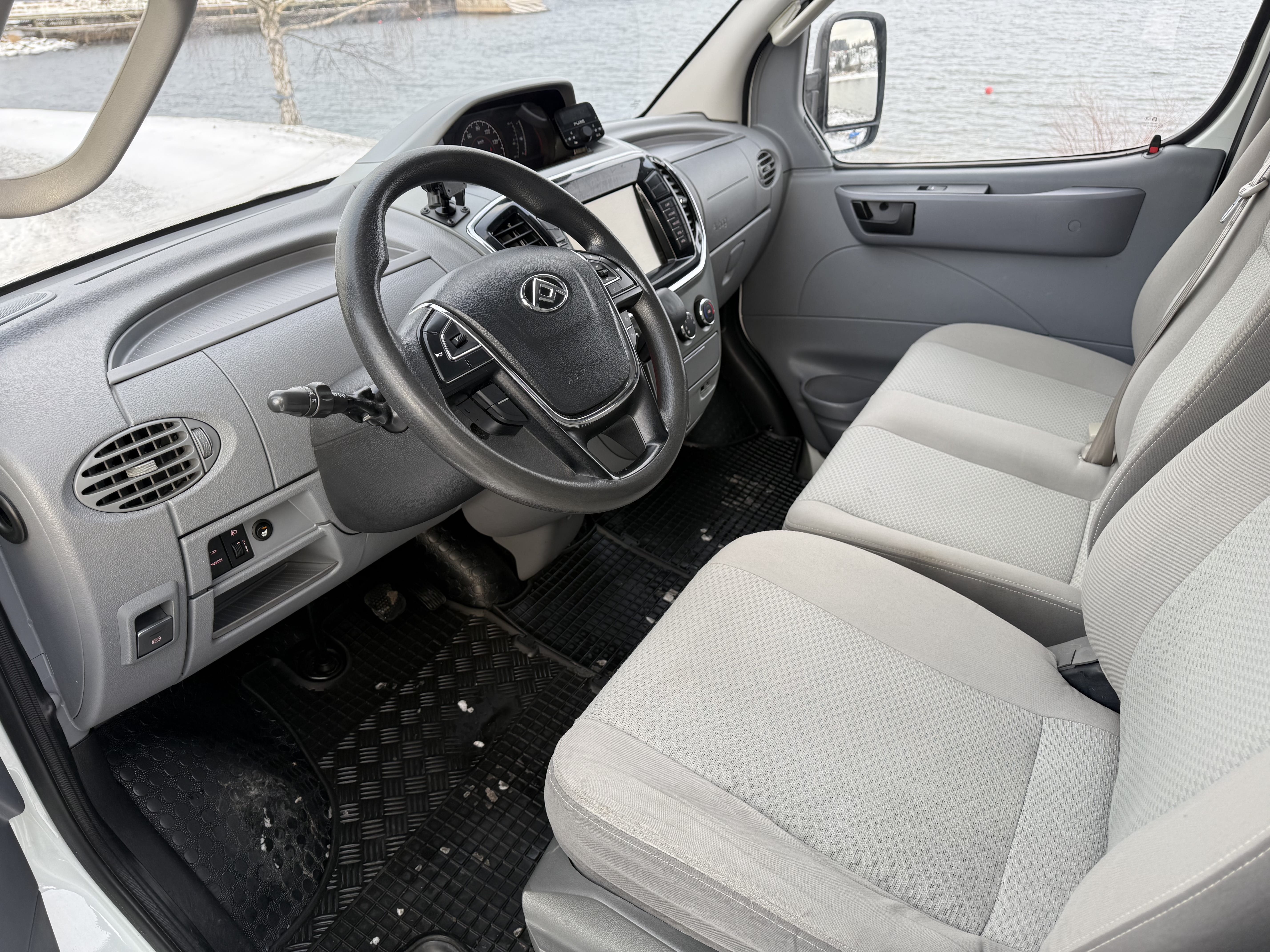 Maxus EV80 - Gratis bom og parkering with Android Auto