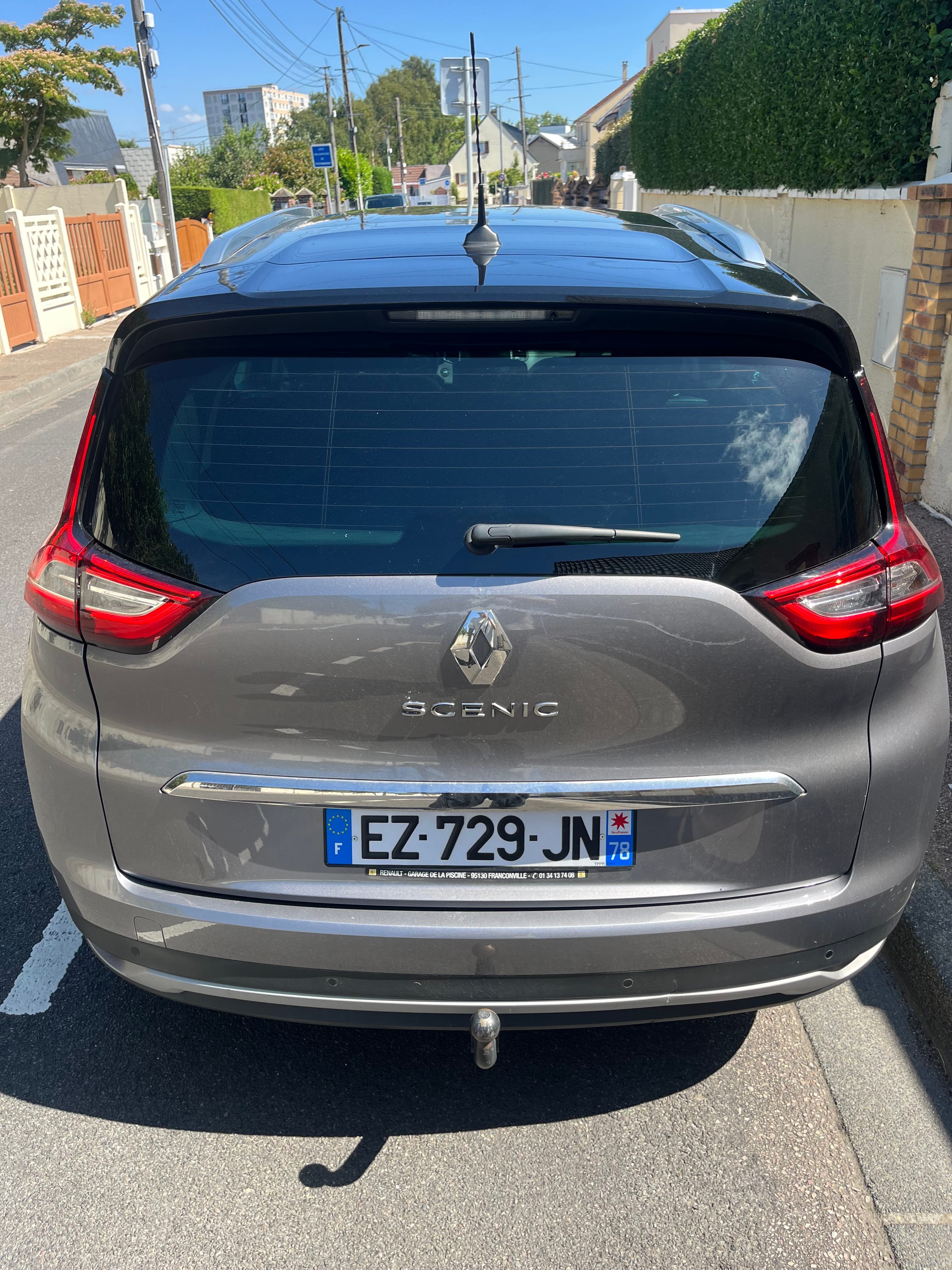 Renault Grand Scenic avec Climatisation