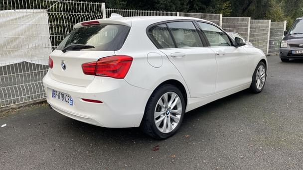 BMW Série 1 Louez la BMW Série 1 Diesel – Sportivité, Luxe & Économie à Bordeaux ! avec Régulateur de vitesse