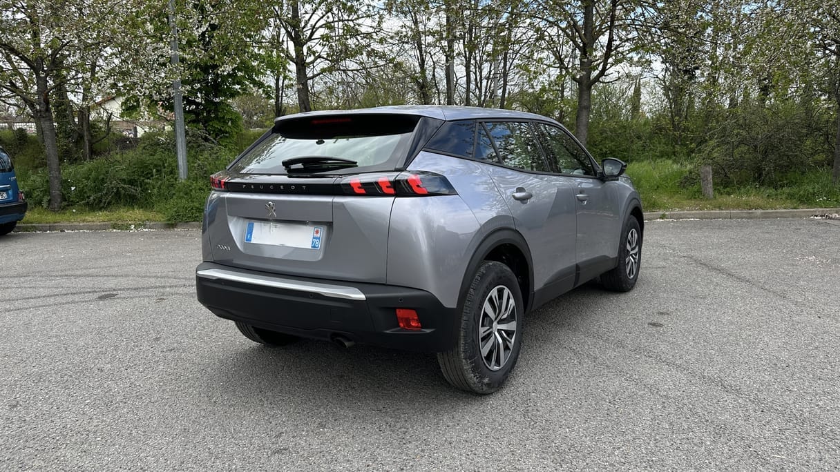 Peugeot 2008 avec GPS
