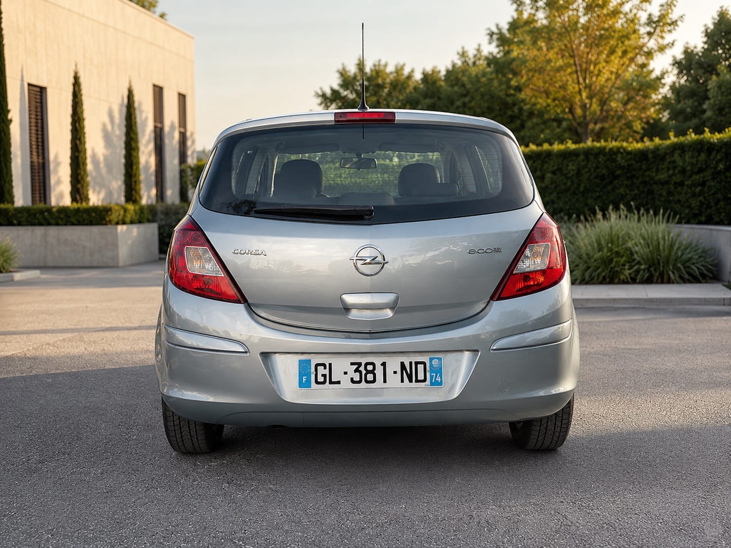 Opel Corsa avec Autoradio